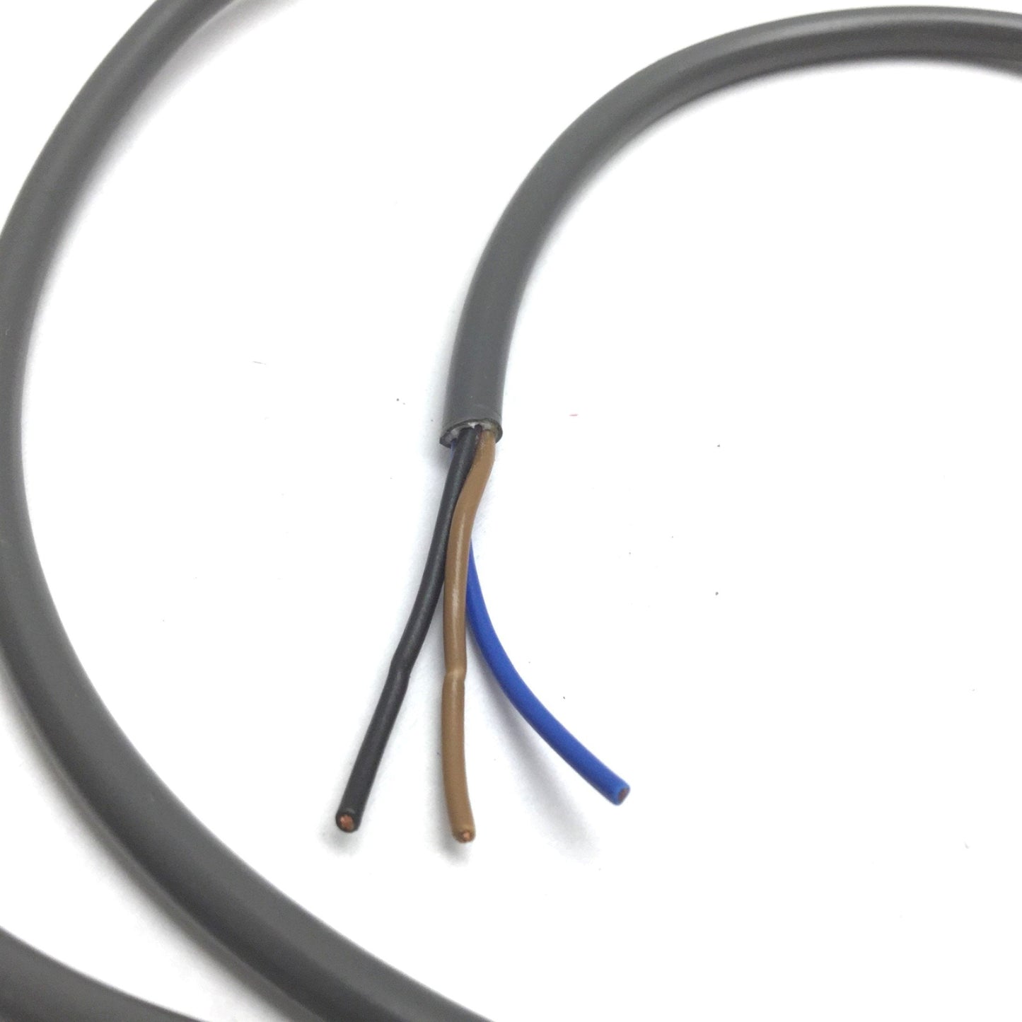 Used Omron E2E-X1R5E2 Proximity Sensor, Range: 1.5mm, Barrel: M8, 12-24VDC, 3' Cable