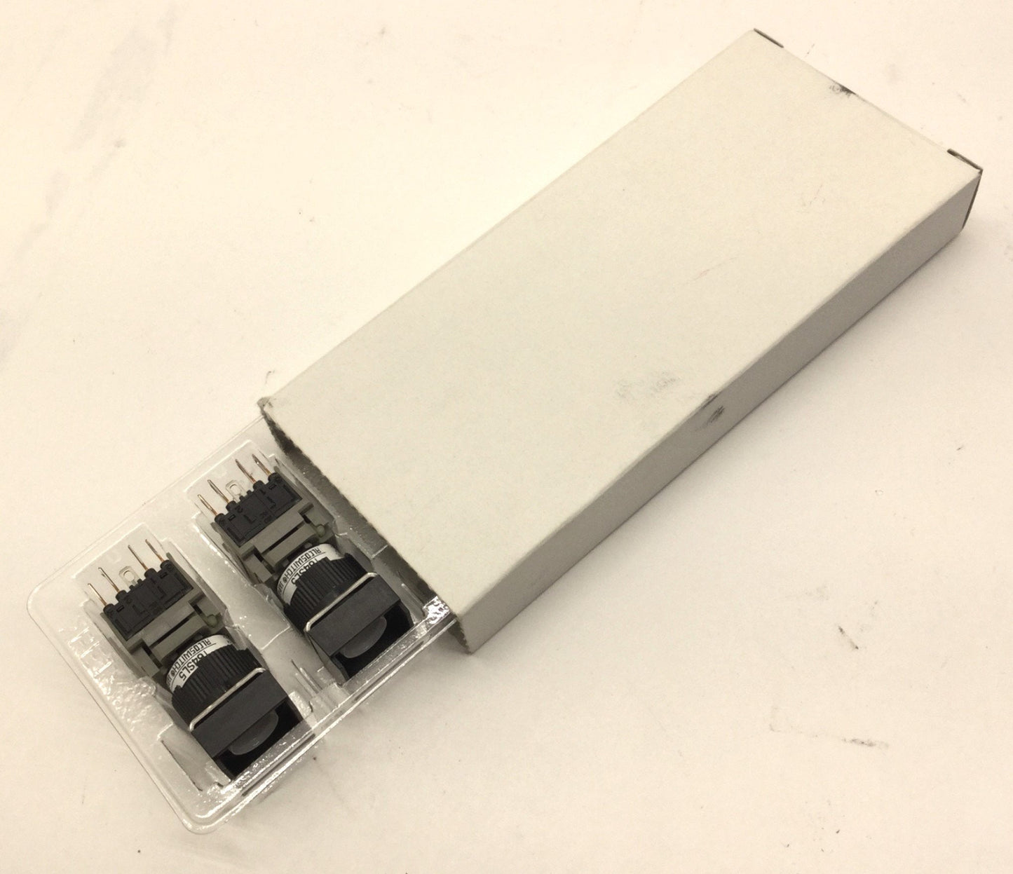 Used Lot of 5 New Alcoswitch 164SL5 Command Switch 16 Series, Rating: 5A, 250VAC