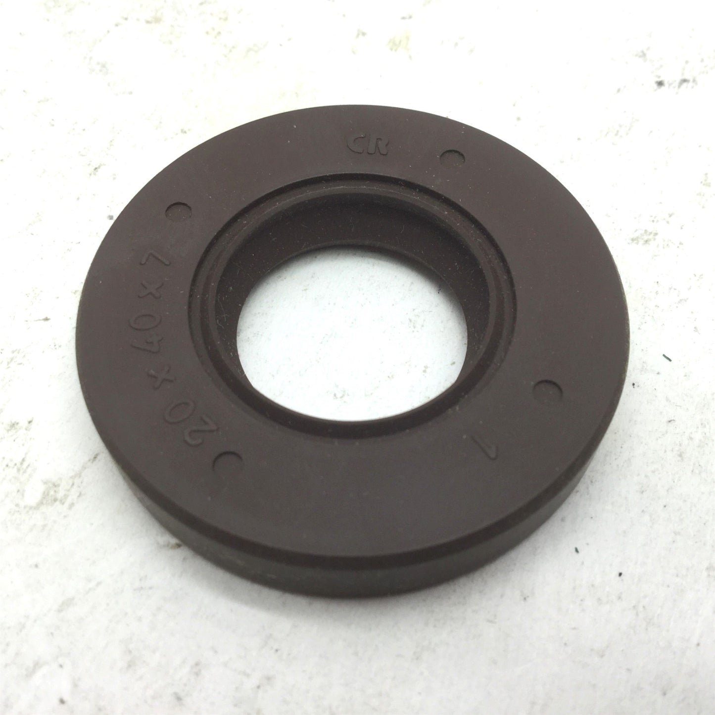 New Lot of 2 New CR Services 7945 Small Bore Oil Seal Shaft 20mm Bore 40mm