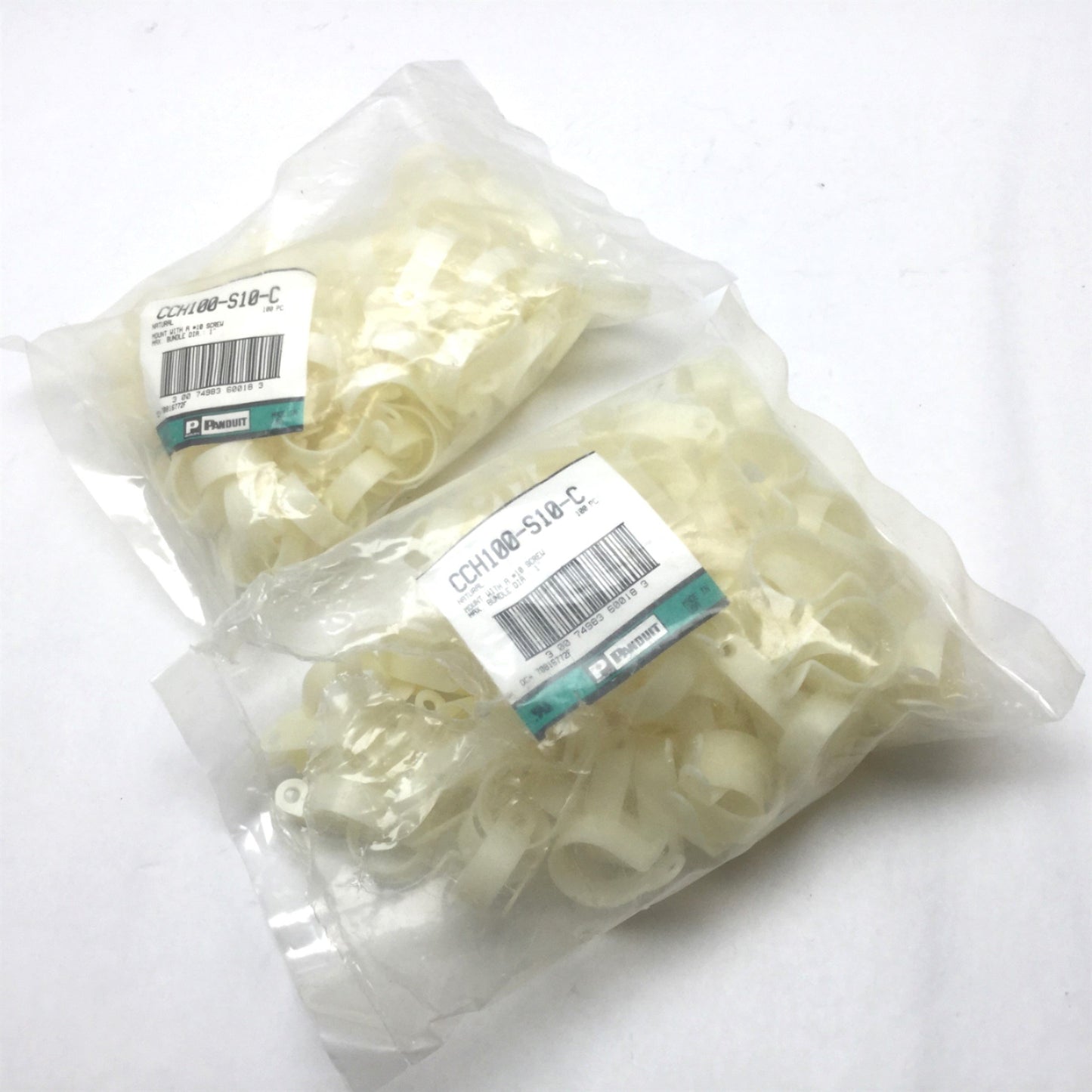New – Open box Lot of 200 Panduit CCH100-S10-C Conduit Cable Clamp, 1" Bundle #10 Screw Hole