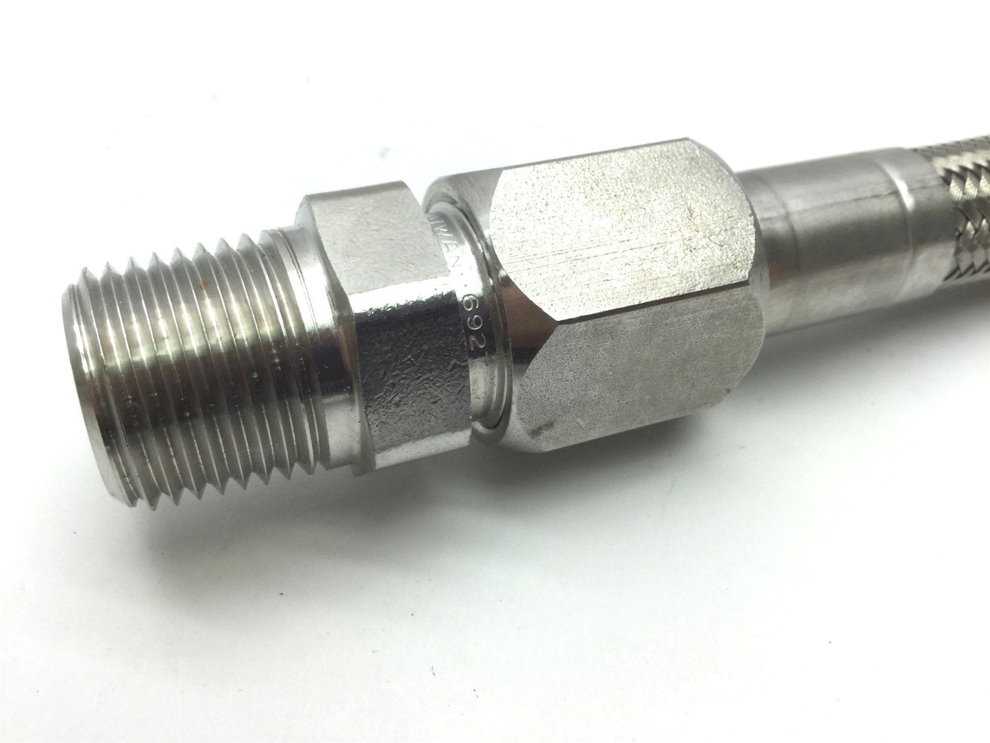 Used Parker Stainless Steel Braided Hose, 1/2" NPT to Inverted Flare L: 6.5"