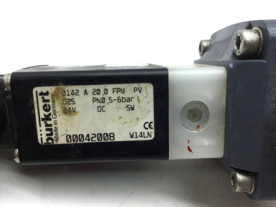 Used Burkert 0142 00042008 Solenoid Valve, 24VDC, 5W, 72.52-87.02 PSI, 1" True Union