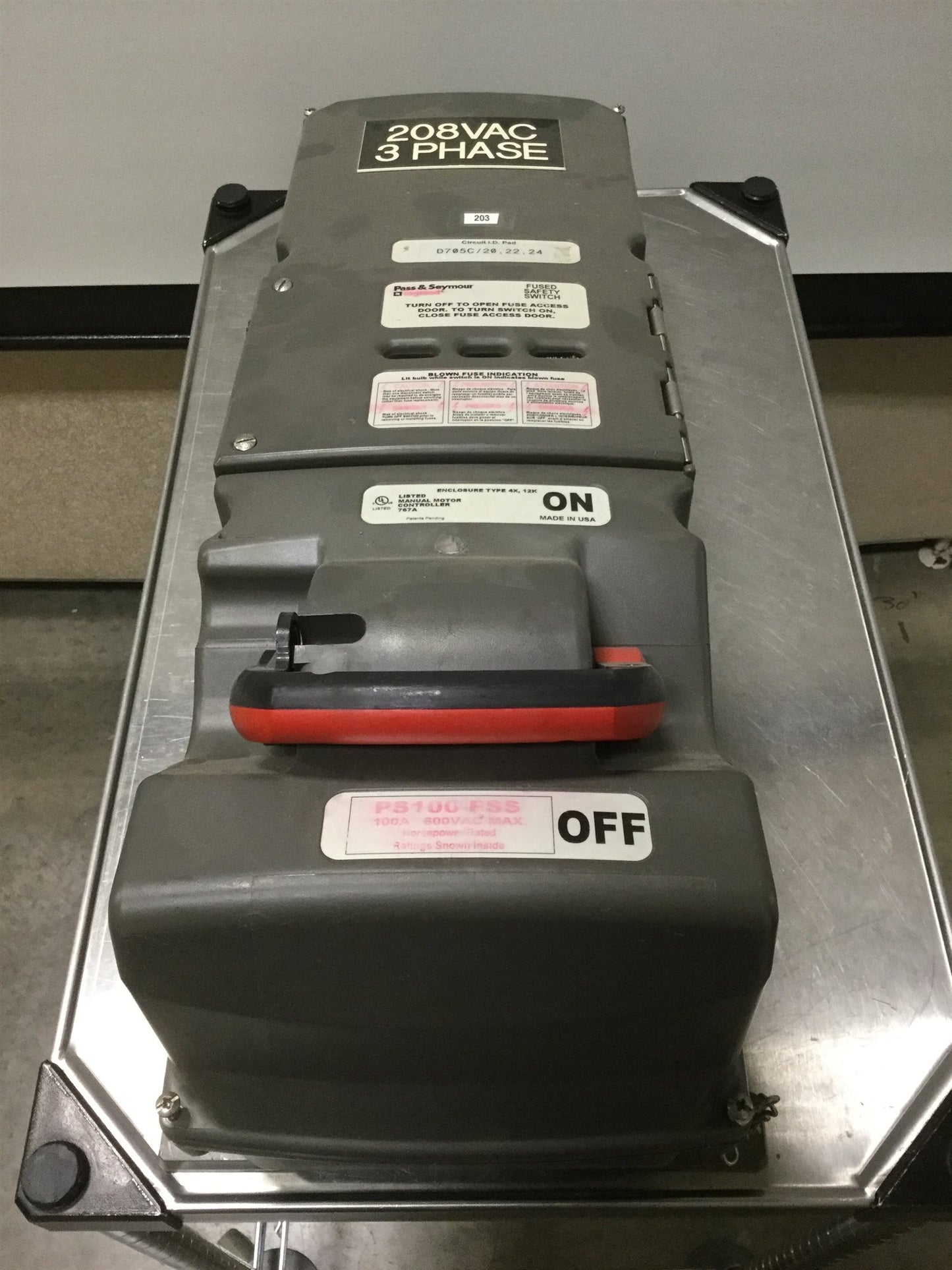 Used Pass & Seymour PS100-FSS Fused Safety Switch Voltage: 600VAC 100A *No Disconnect