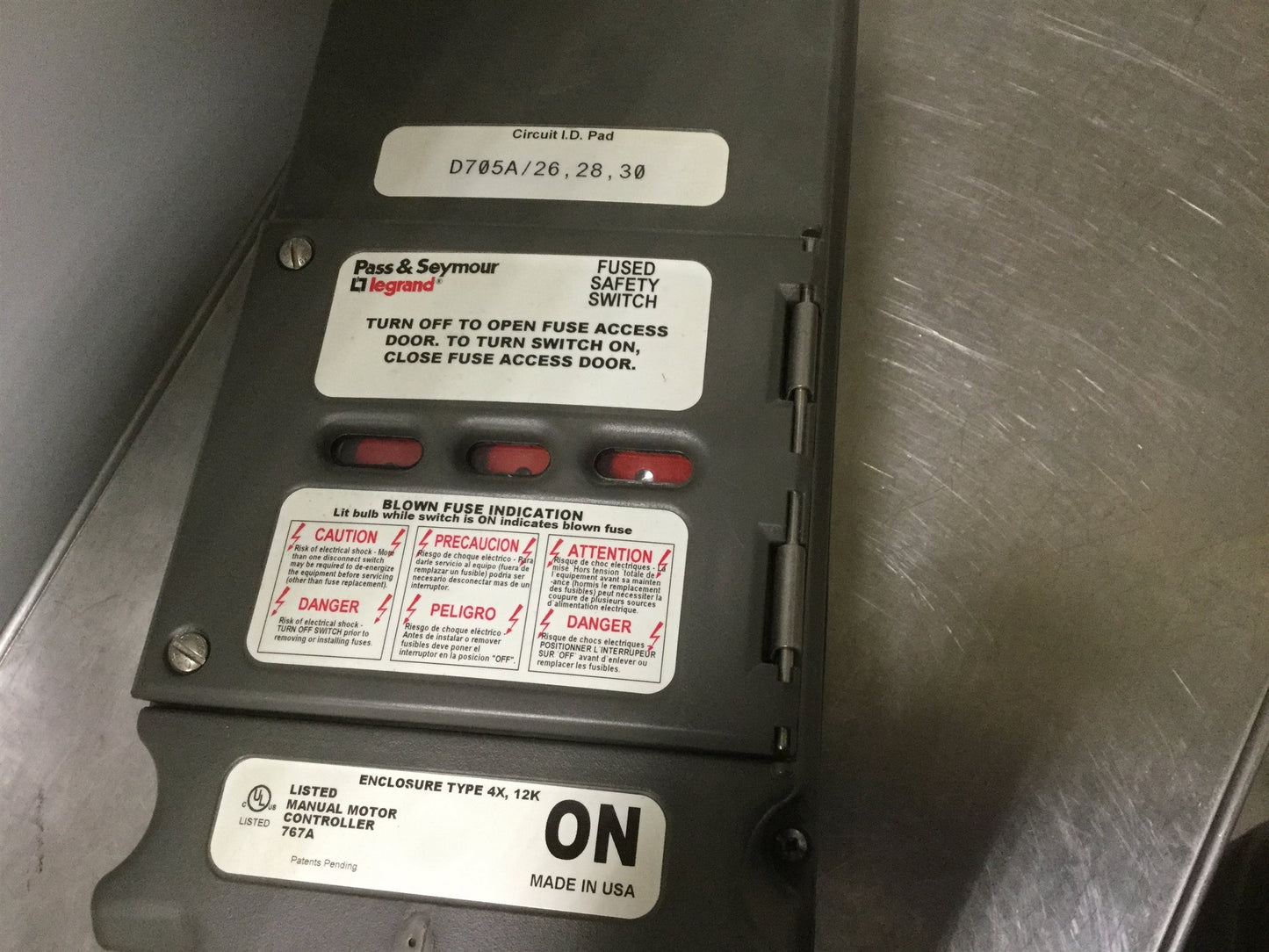 Used Pass & Seymour PS60-FSS Fused Safety Switch, Voltage: 600VAC, Current: 60A