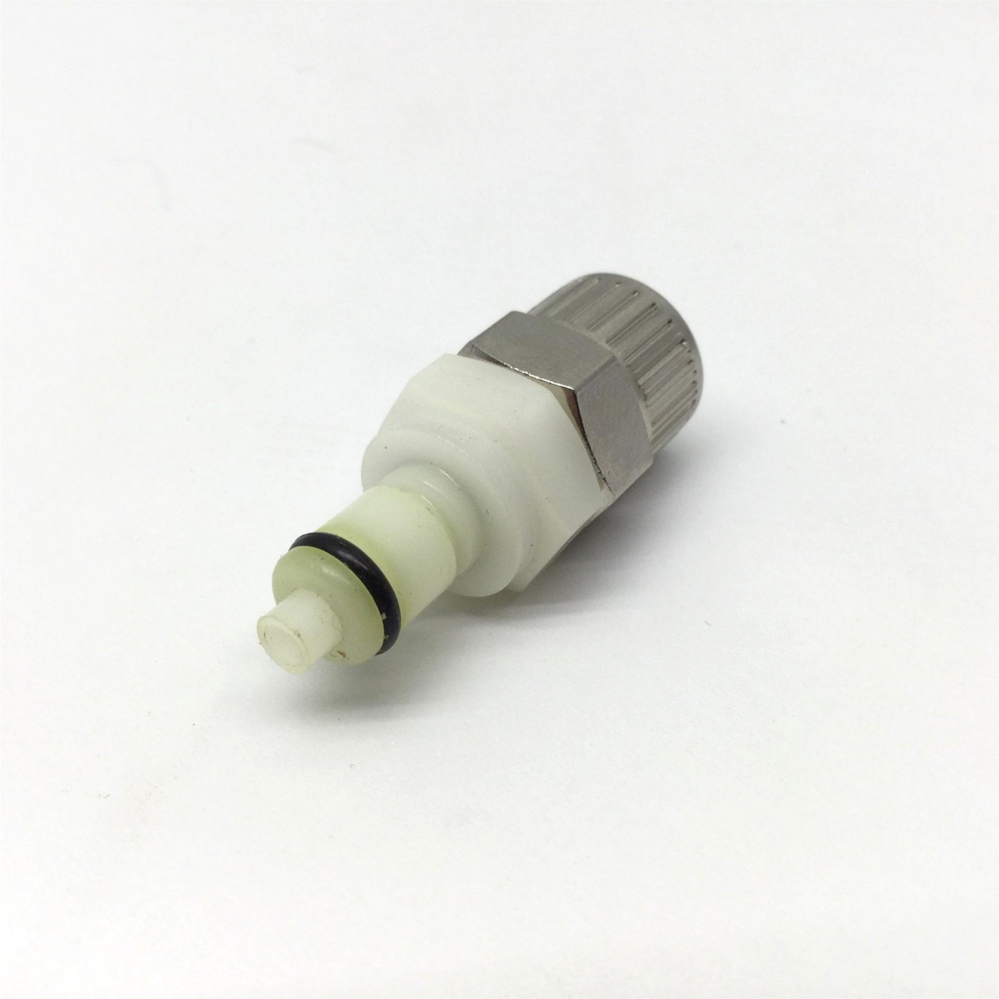 New – Open box Lot of 9 Colder PMCD2006 Acetal In-Line Ferruleless Polytube Fitting 3/8"