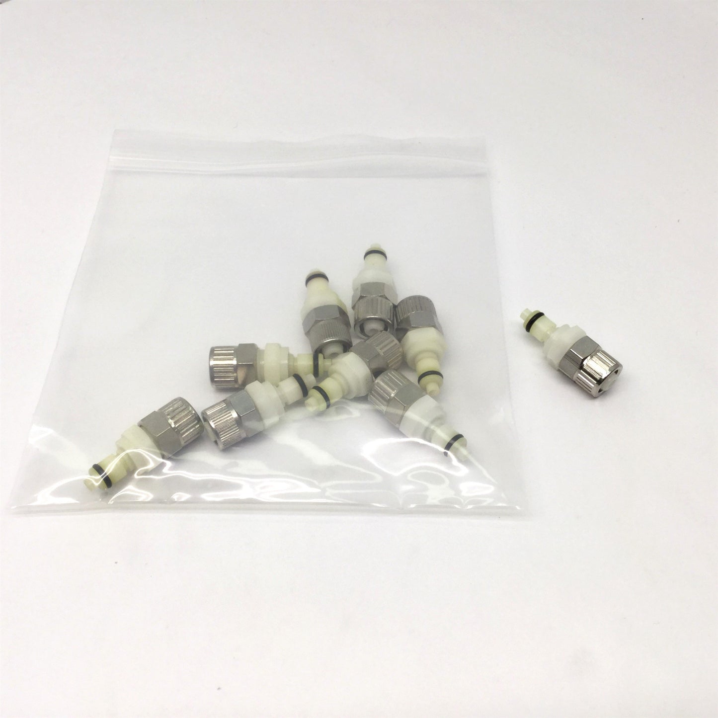 New – Open box Lot of 9 Colder PMCD2006 Acetal In-Line Ferruleless Polytube Fitting 3/8"