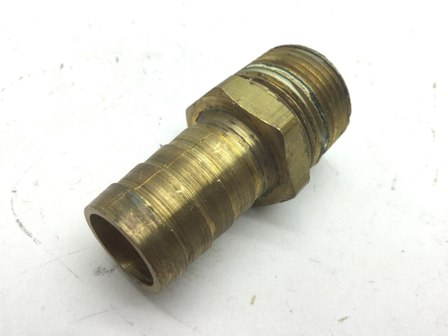 Used Lot of 4 Barb Fittings 3/4" MNPT to 3/4" Barb Brass