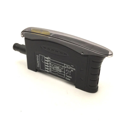 New – Open box Banner D10UNFPQ High Performance Fiber Optic Sensor, Red Beam, NPN Output