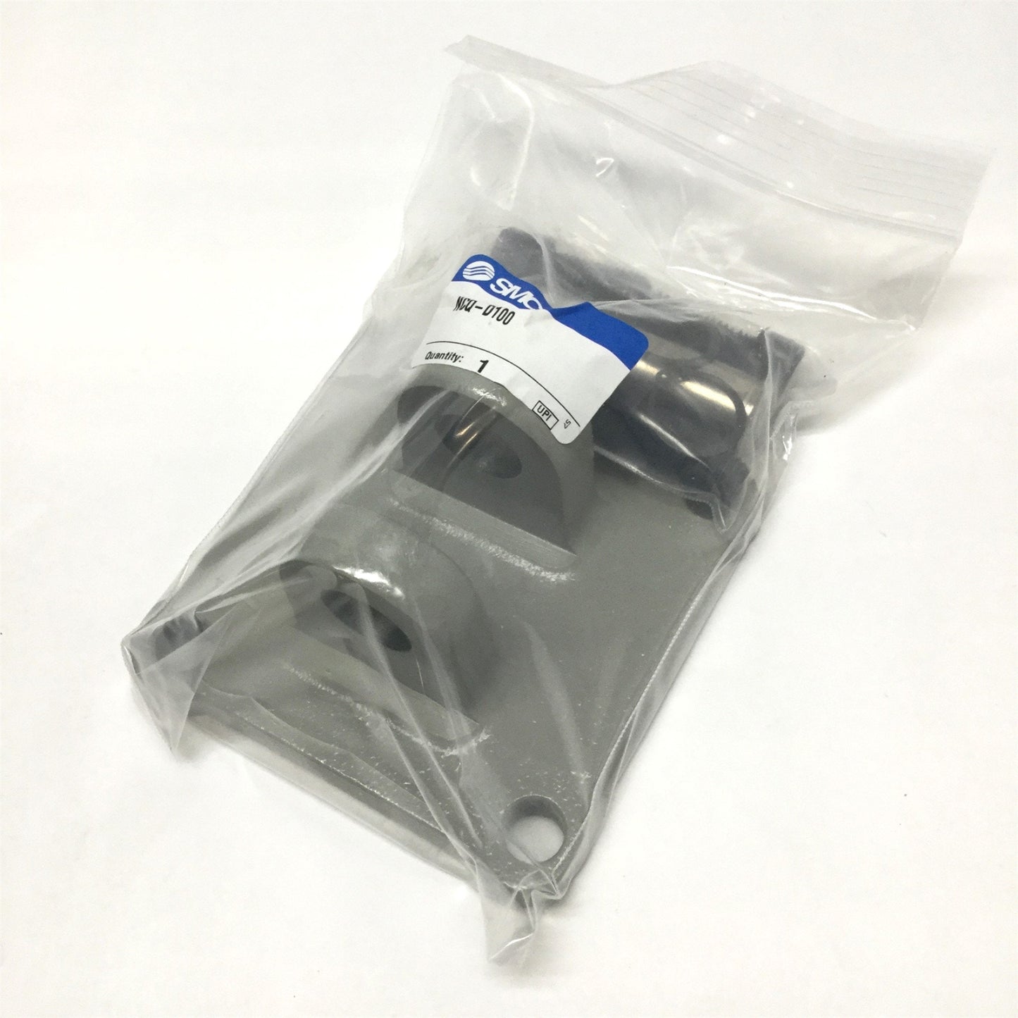 New SMC NCQ-D100 Double Clevis Bracket Mount Kit for 100mm Bore NCQ2 Air Cylinders