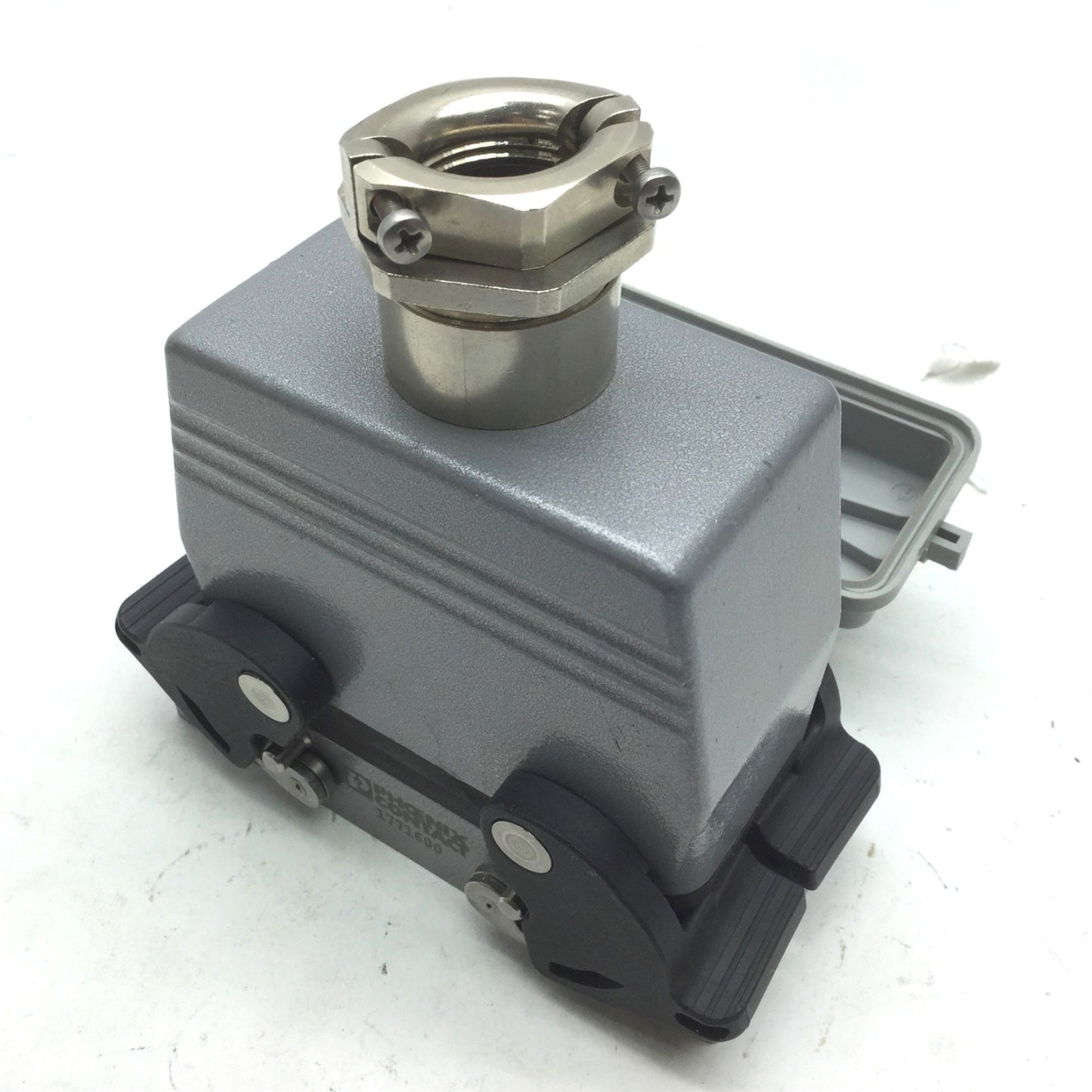 Used Phoenix Contact 1771707 & 1771600 Cast Aluminum Plug Housings Connectors