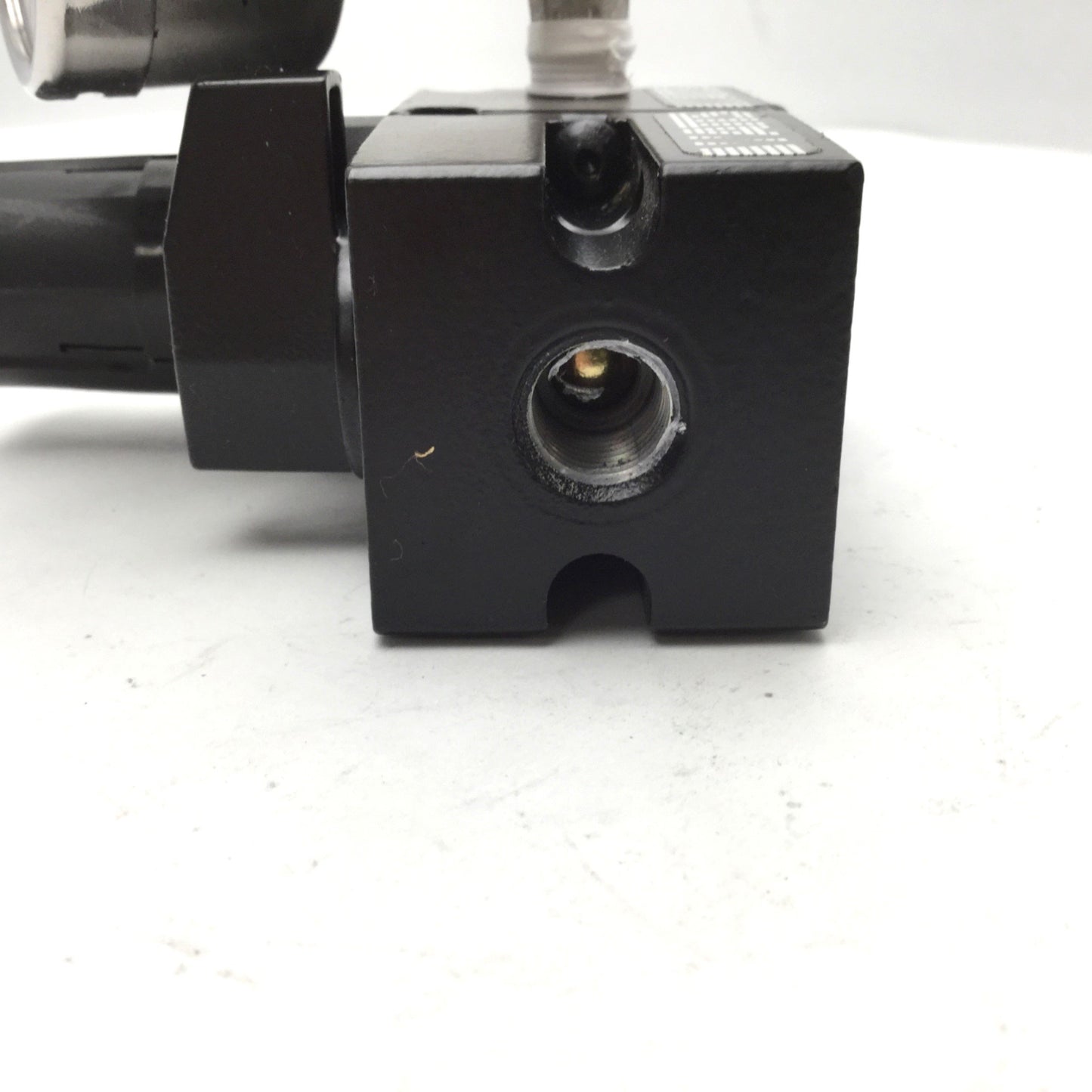 Used Watts R35-02C Regulator W/AKV35-02 M1 Lockout Shutoff Valve And 160PSI Gauge