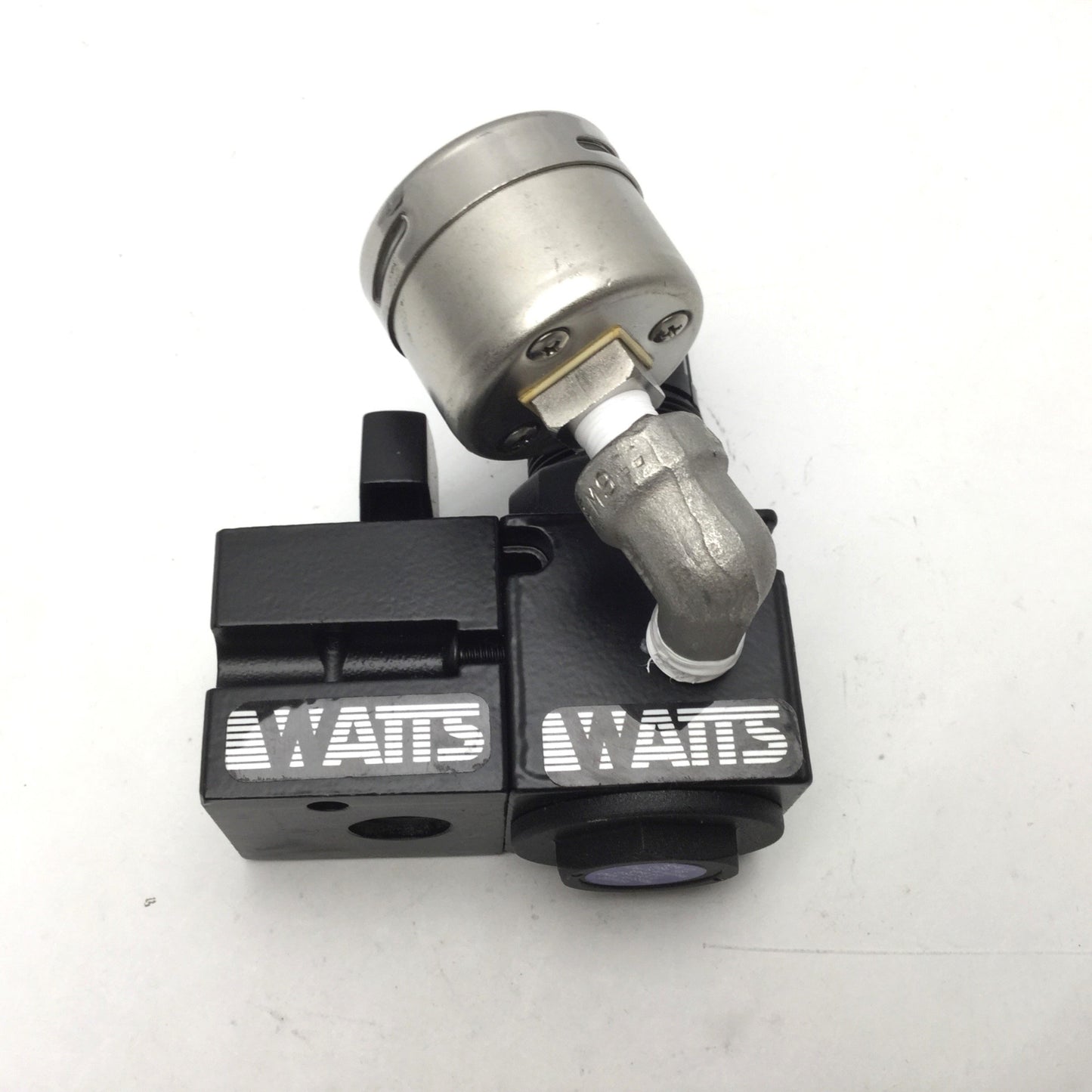 Used Watts R35-02C Regulator W/AKV35-02 M1 Lockout Shutoff Valve And 160PSI Gauge