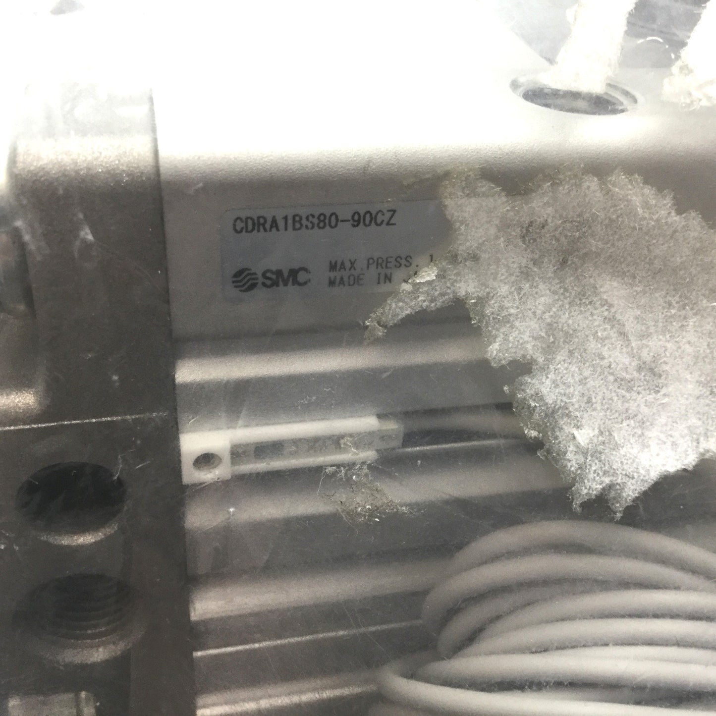 New SMC CDRA1BS80-90CZ-M9PWZ Pneumatic Rotary Actuator, Bore: 80mm, 90° Rotation