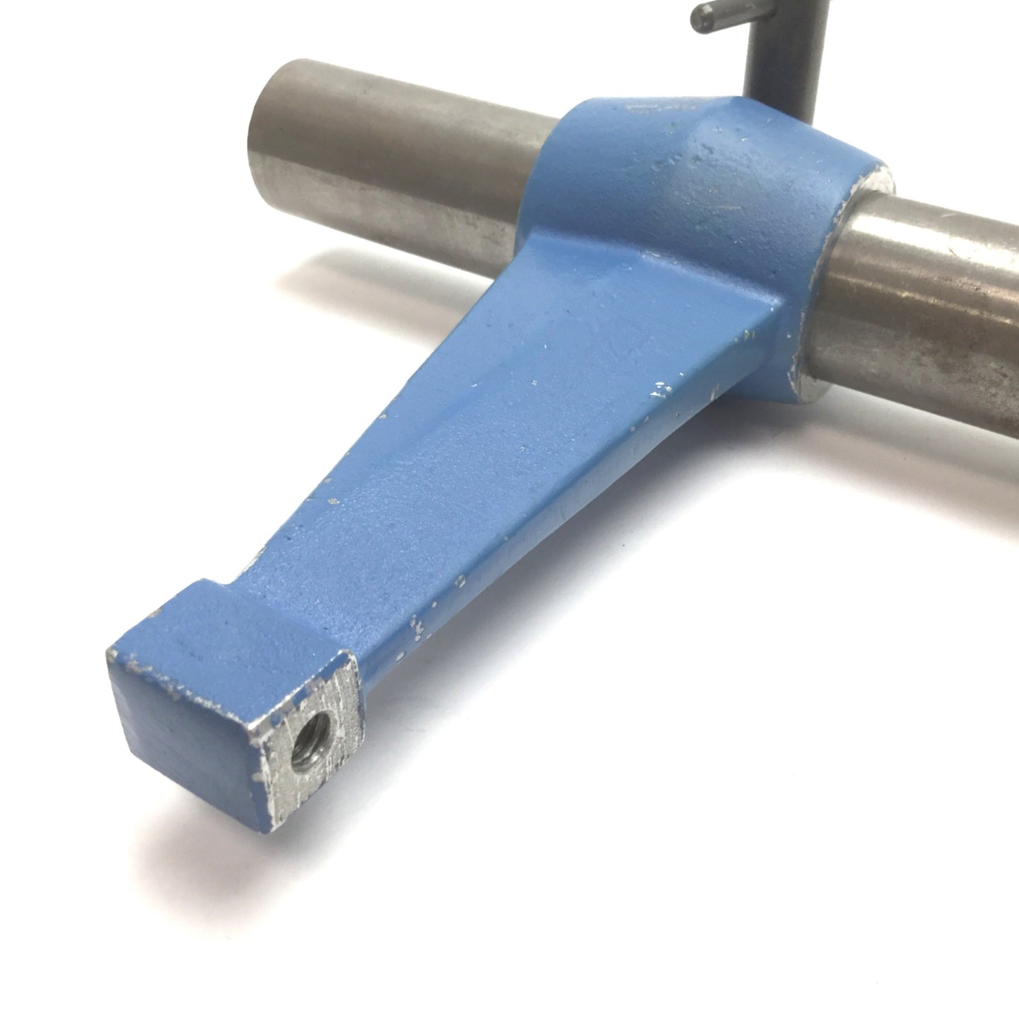 Used Fowler Indicator Holder, Rod Height: 7", Diameter: 1.19", Arm Length: 4.5"