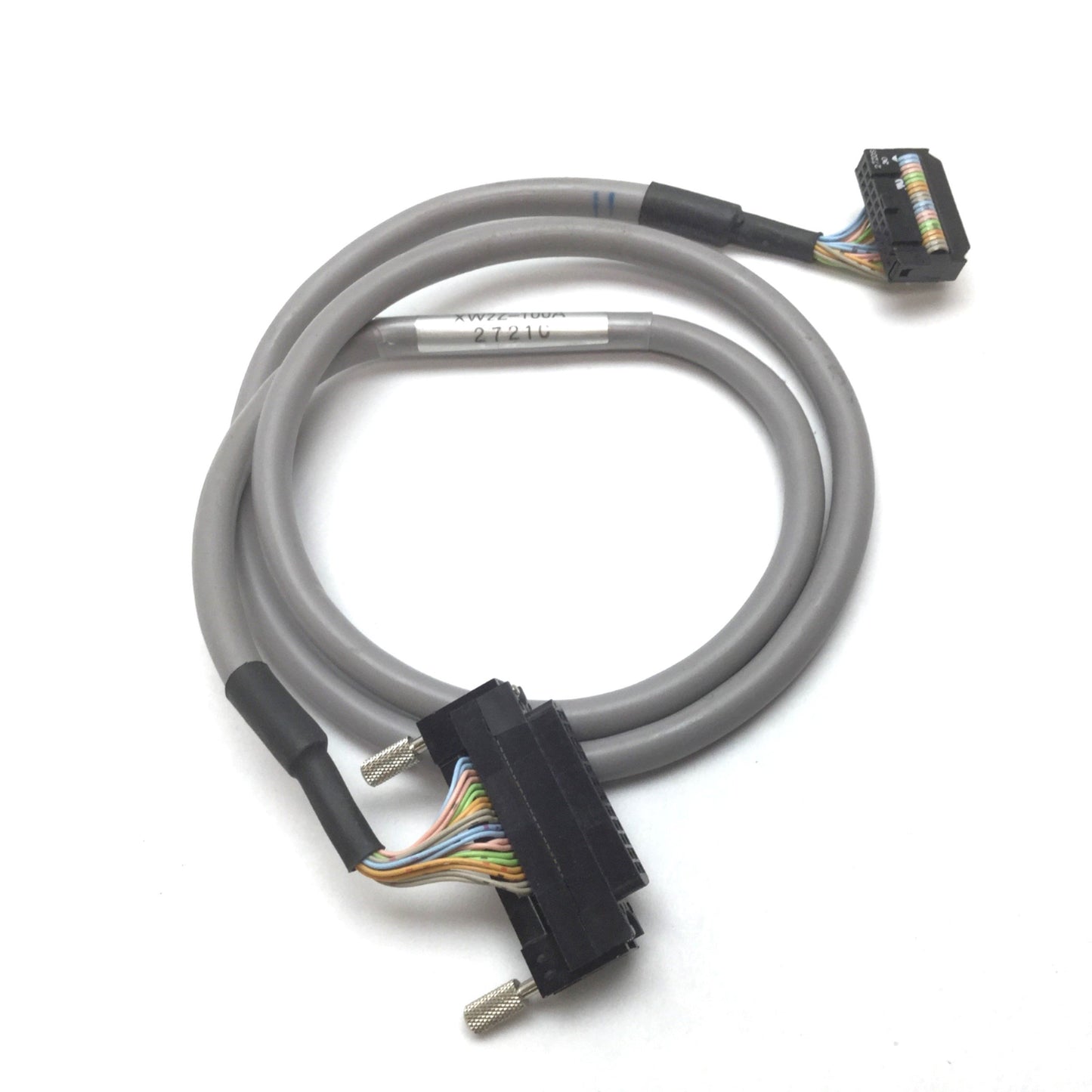 Used Omron XW2Z-100A Connecting Cable for 32-Point Connector-Type I/O Unit, 1m