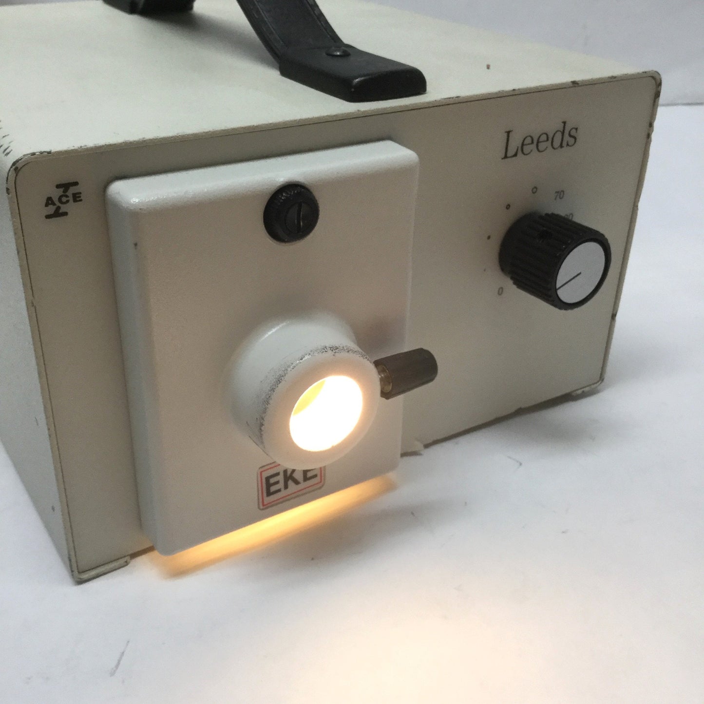 Used Leeds Fostec Schott 20500./14 ACE EKE Fiber Optic Light Source, 150W, 115/120VAC