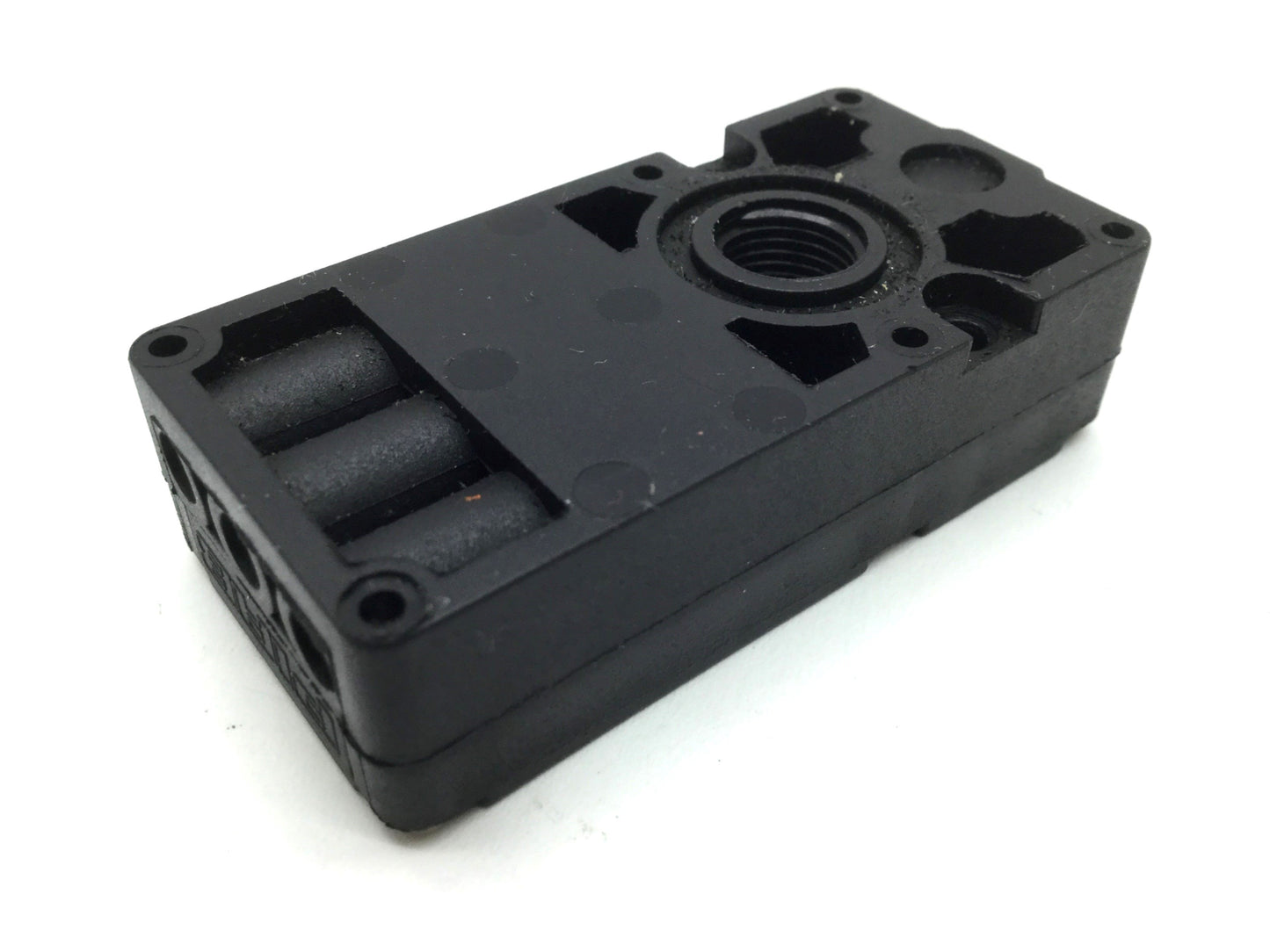 Used PIAB X10A5-AN Vacuum Generator Pump, 1/8" NPT & 10-32UNF Ports 102psi NBR Seals