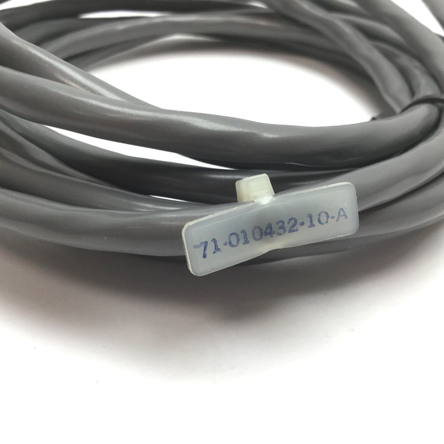 New – Open box Parker 71-010432-10-A Compumotor Drive Cable, 10ft, 15-Pin D-Sub to 25-Pin D-Sub