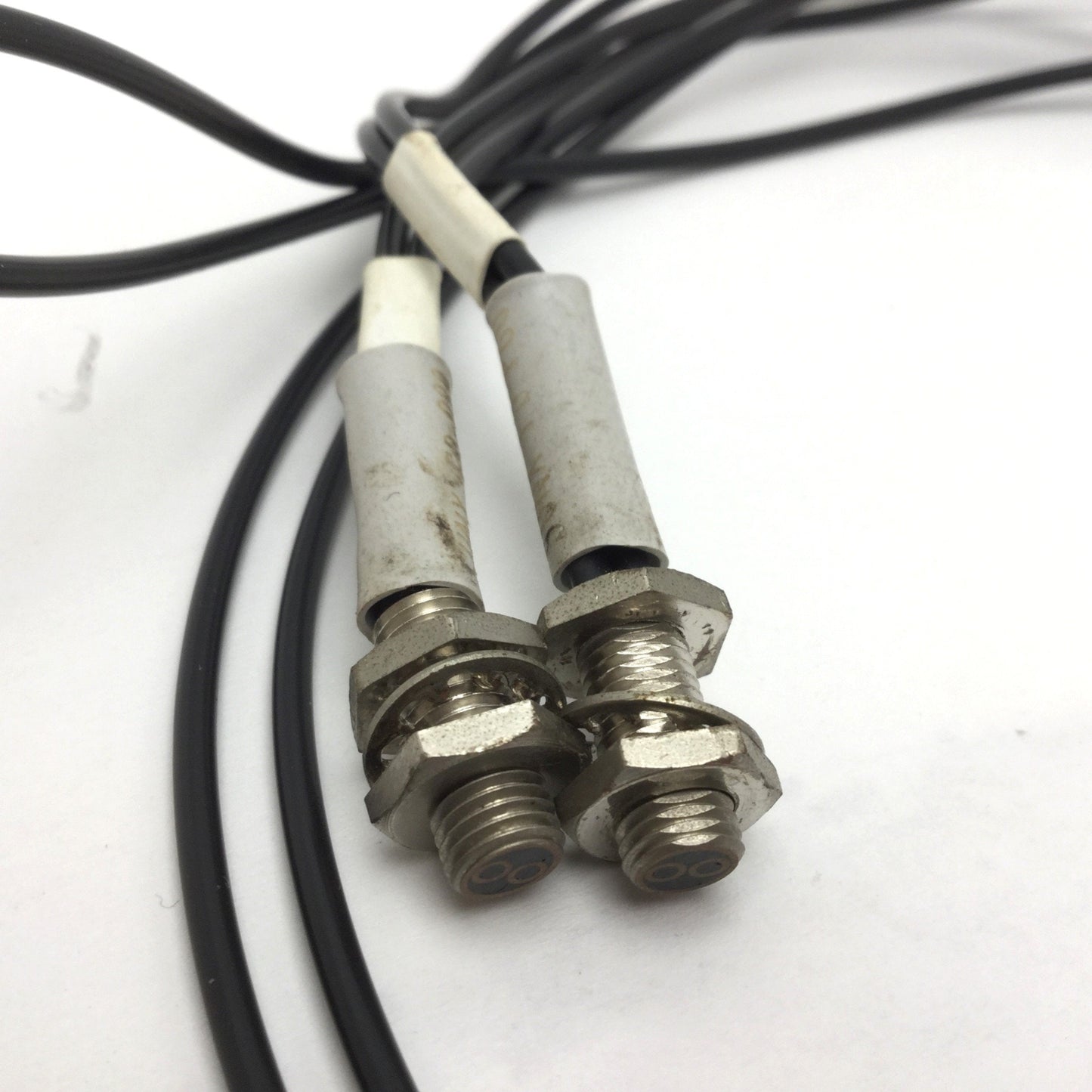 Used Lot of 2 Panasonic Sunx FD-P80 Sensor Fiber Optic, Thru-Beam Type, Length: 34"