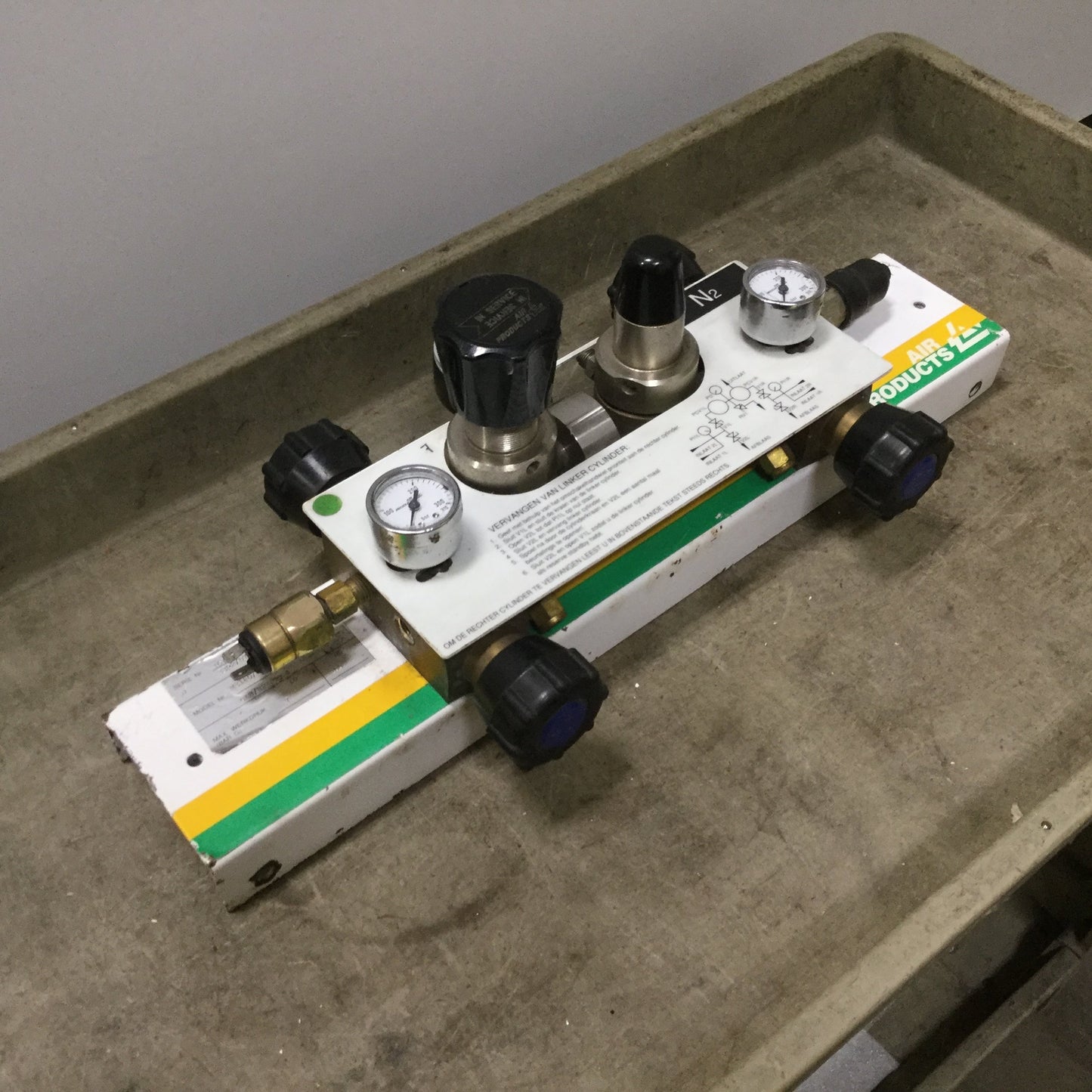 Used Air Products M3140/PS/C Dinitrogen Distribution Manifold, Max Pressure: 7 bar