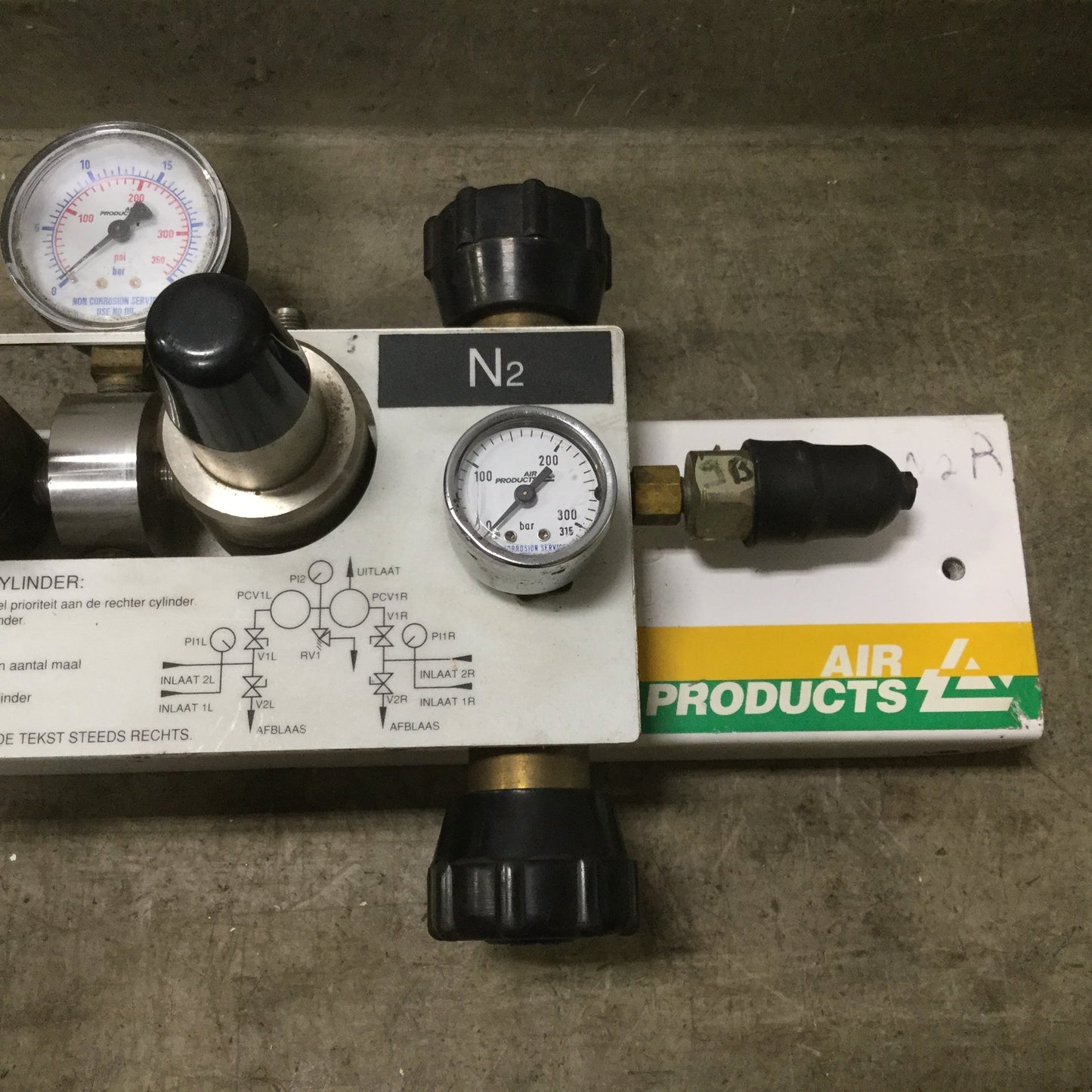Used Air Products M3140/PS/C Dinitrogen Distribution Manifold, Max Pressure: 7 bar