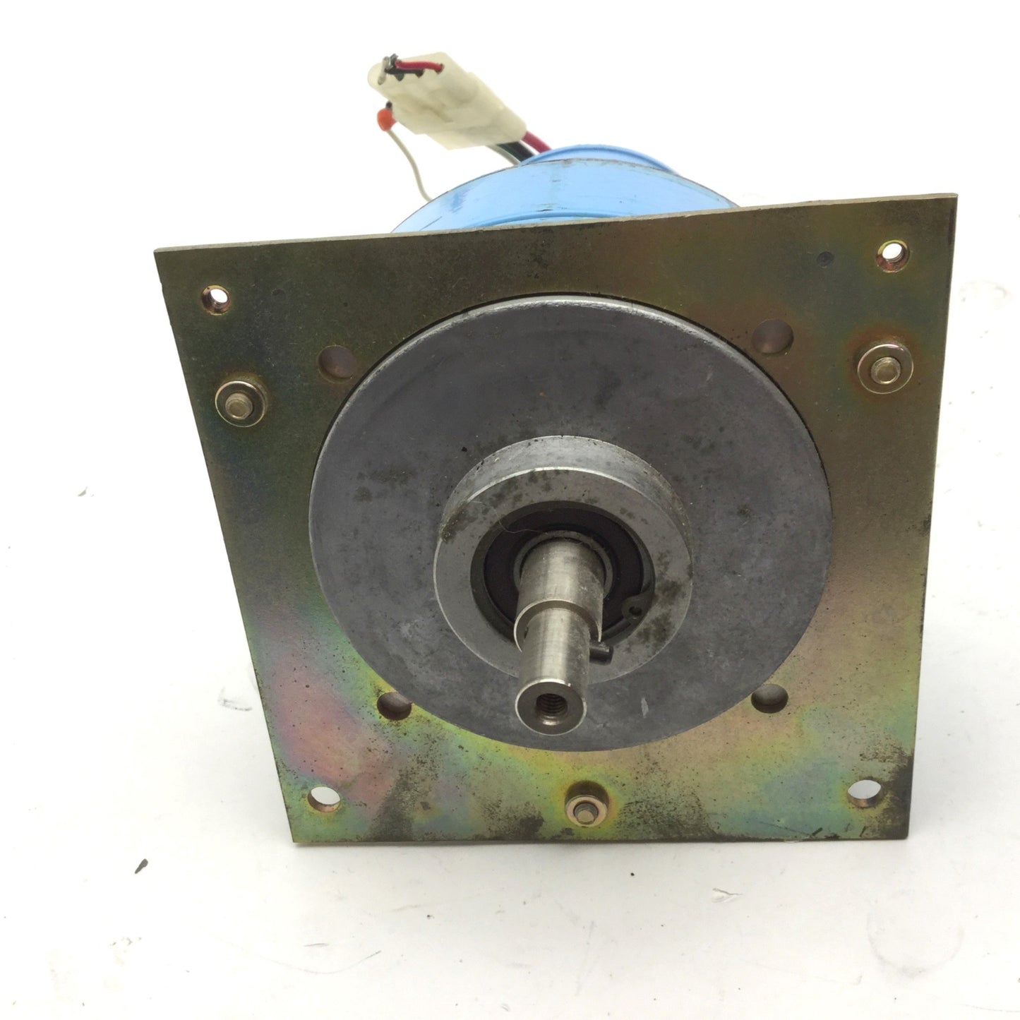 Used Honeywell 33VM82-020-10 Analog Tachometer, 3/8-1/2" Shaft Diameter, 24V, 6.6A