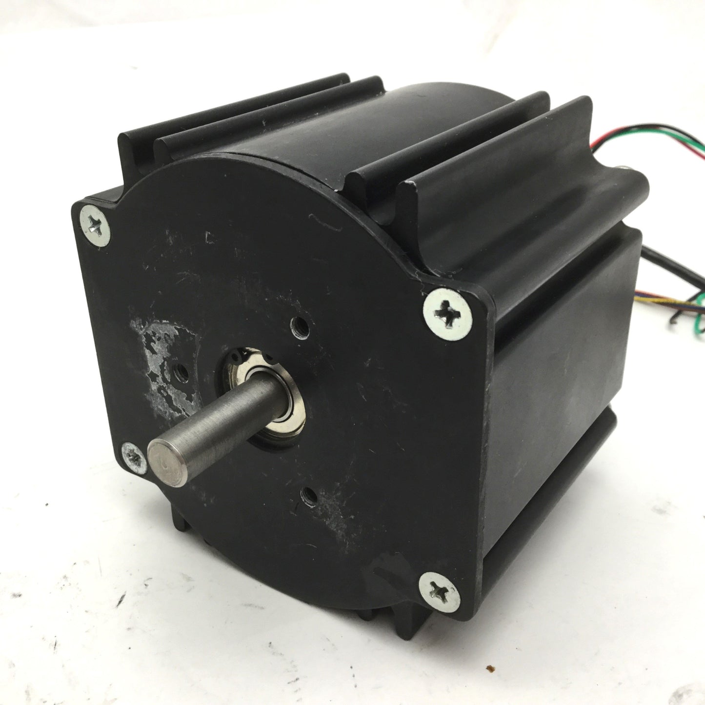 Used BEI DII38-32-LBYD Brushless DC Motor With Encoder 3/8" Shaft Dia, 1" Length