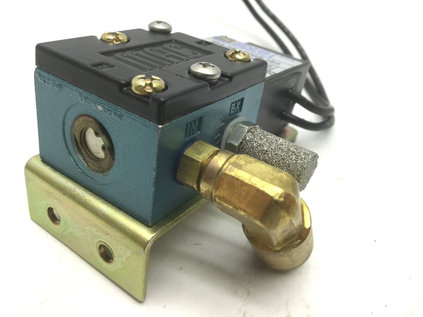 Used MAC 45A-AB1-DDAB-1BA Pneumatic Solenoid Valve 4-Way 120PSI 10-32UNF 24VDC