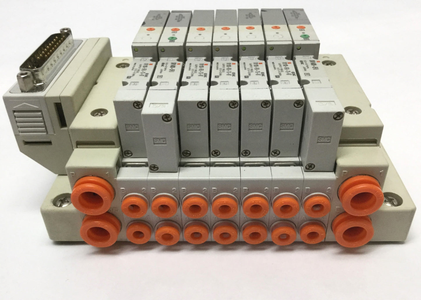 Used Manifold of SMC SV1100-5FU-TS-N7 (5x) , SV1400-5FU (2x) Solenoid Valves, 24VDC