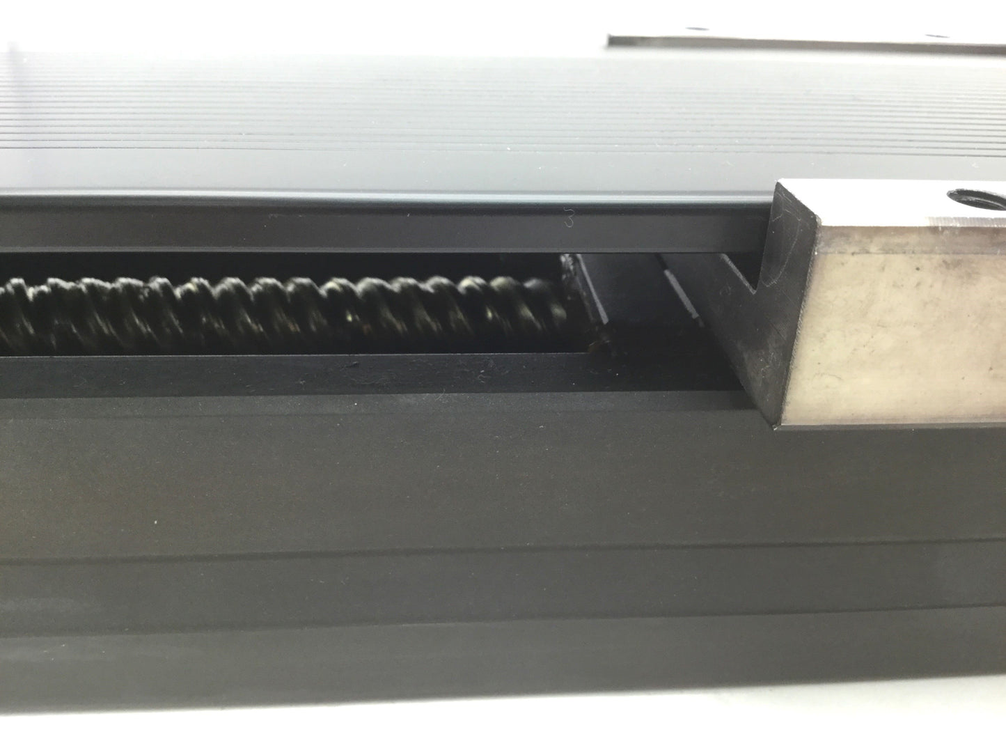 Used THK KR4620A-0290 Covered LM Guide Ball Screw Actuator 290mm Stroke 20mm Lead