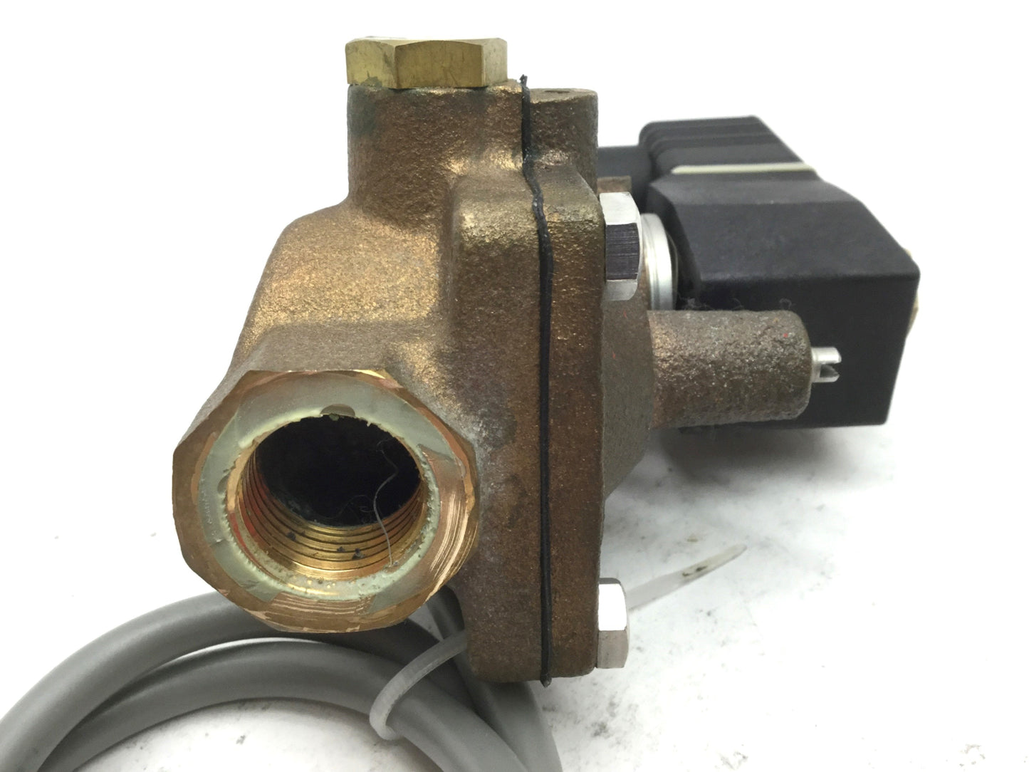 Used CKD RSV-15A-210W-2G211 Diaphragm Solenoid Water Valve 200-220VAC Rc1/2 145 PSI