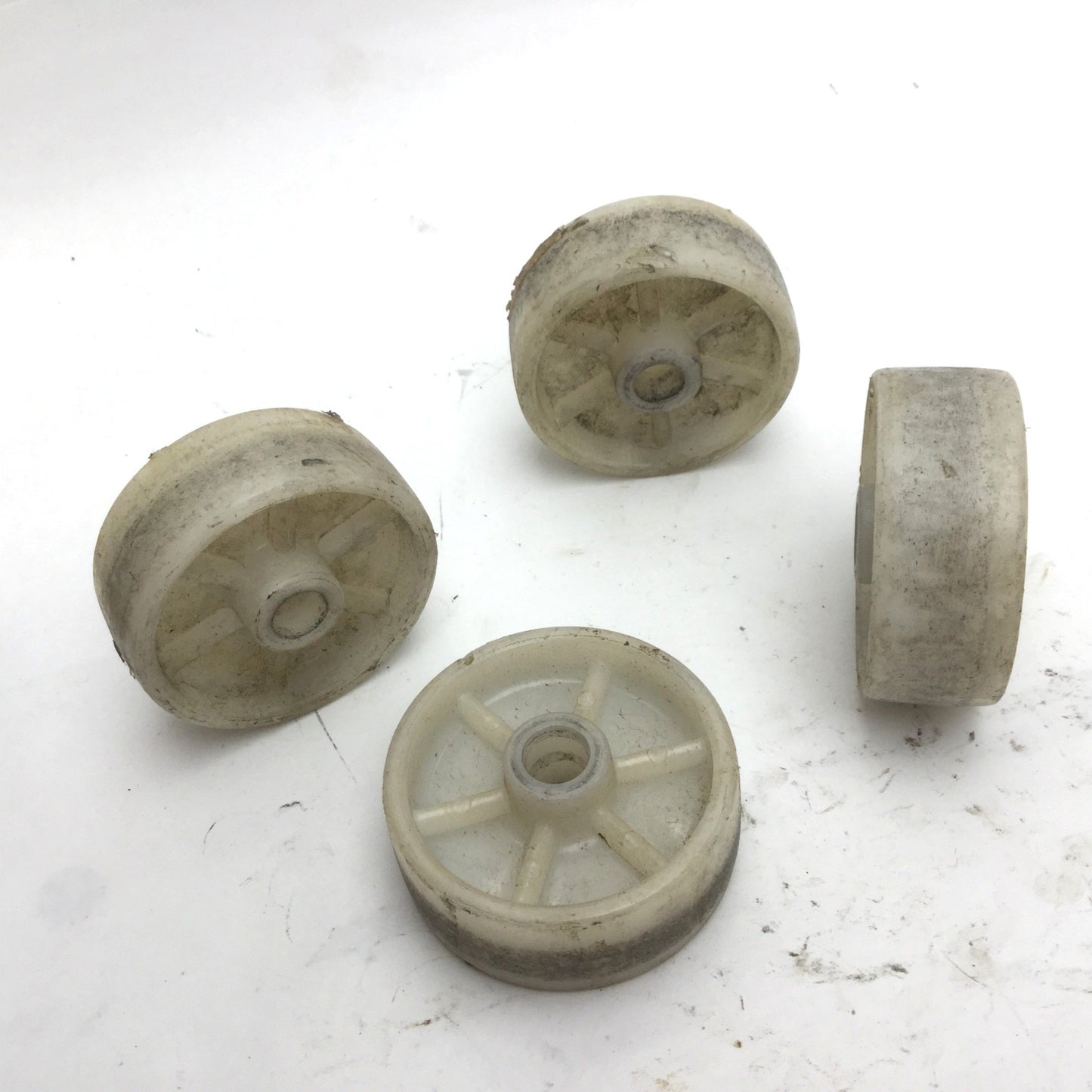 Used Lot of 4 Cart Wheels, Dimensions: Diameter: 73mm, Width: 28mm, 13mm ID
