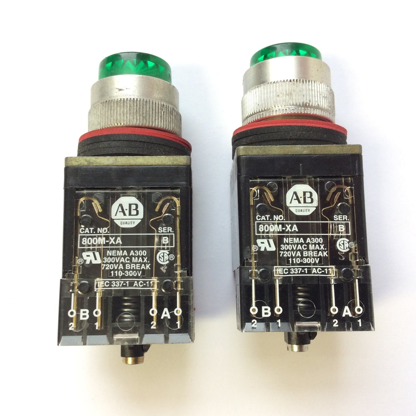 Used Lot of 2 Allen Bradley 800MR-QB24 Lighted Green Push Button Momentary 24VAC/DC