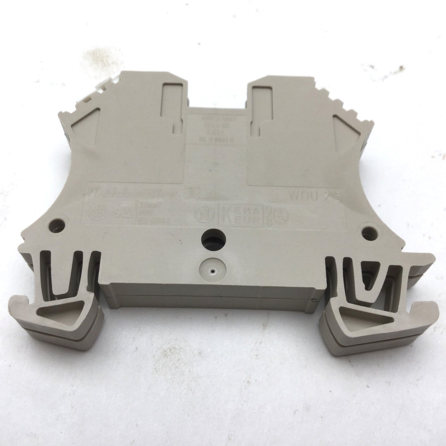 Used Lot of 32 Weidmuller WDU 2.5 W-Series Feed-Thru Terminal Blocks 660V