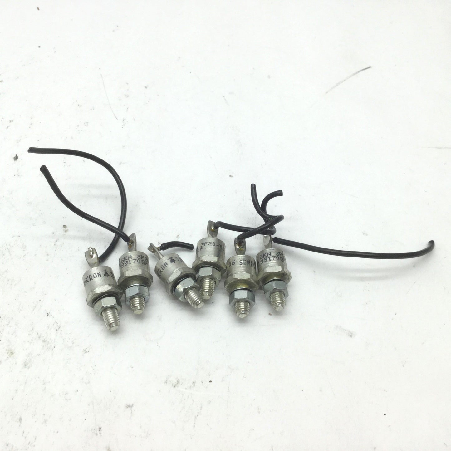 Used Lot of 6 Semikron SKN3F20/06 Fast Recovery Diodes, Voltage: 600V, Amperage: 26A