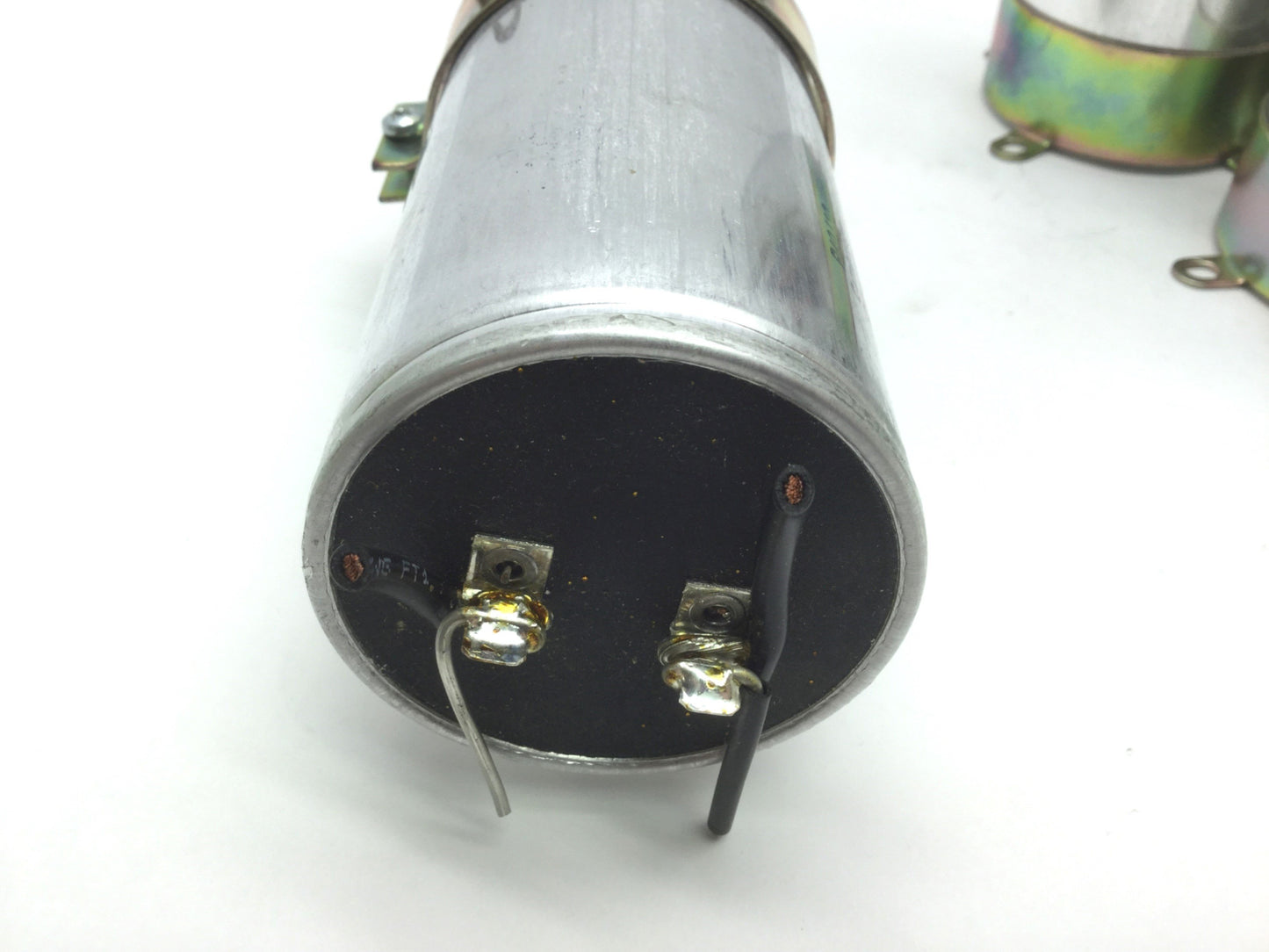 Used Lot of 5 Cambridge Capacitors P40J10 40uf 450VAC Electrolytic Capacitors +/- 10%