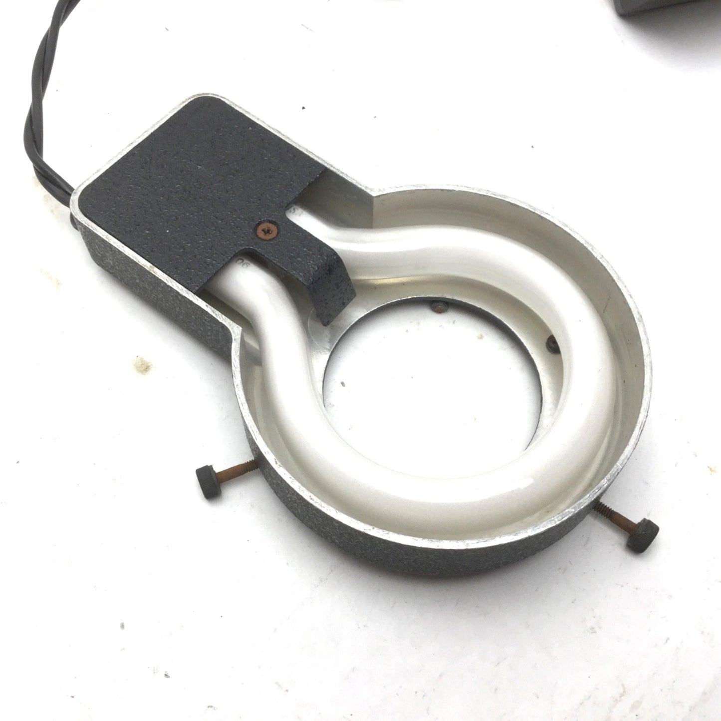 Used Techni-Quip Techni Light T-Q/TL-2 Microscope Ring Illuminator, 115VAC, Black