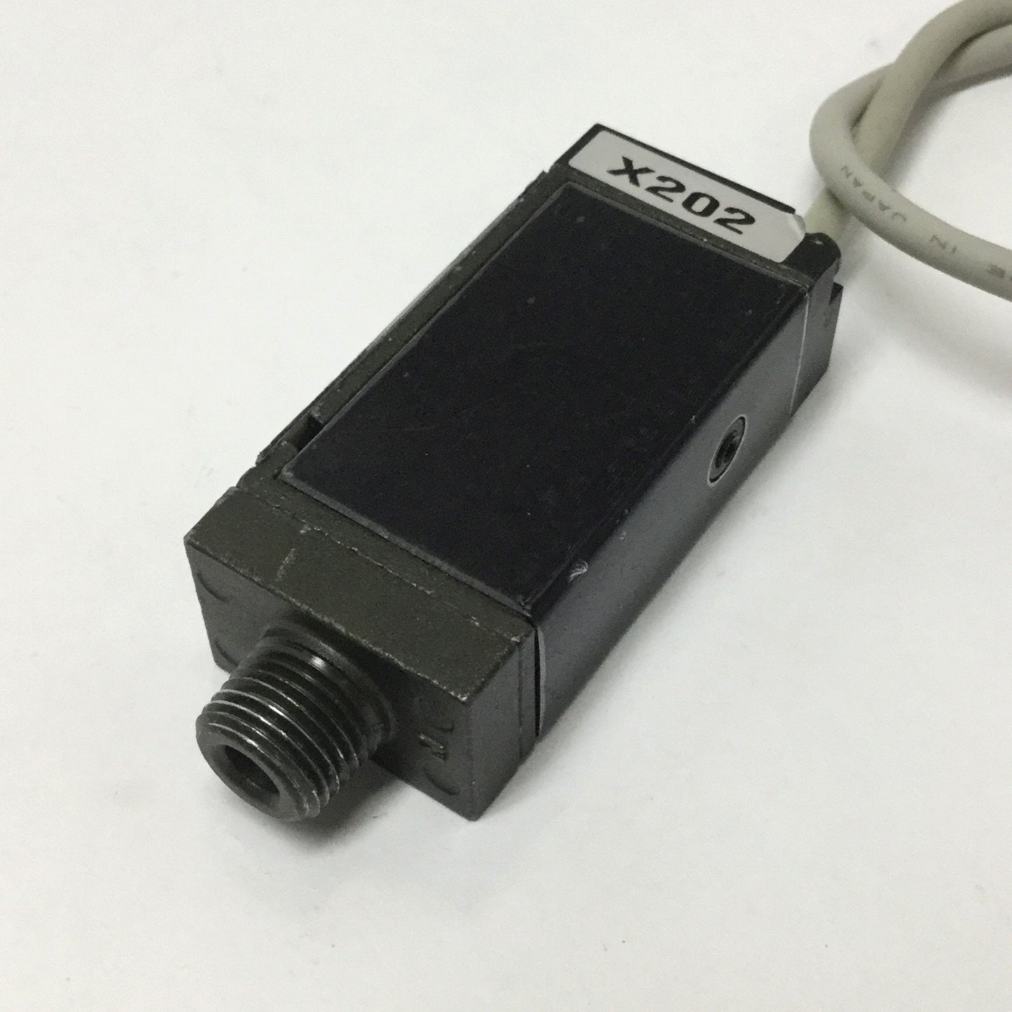 Used SMC IS1000-N01-X202 Mechanical Pressure Sensor Switch 0.1-0.6MPa, 1/8" NPT
