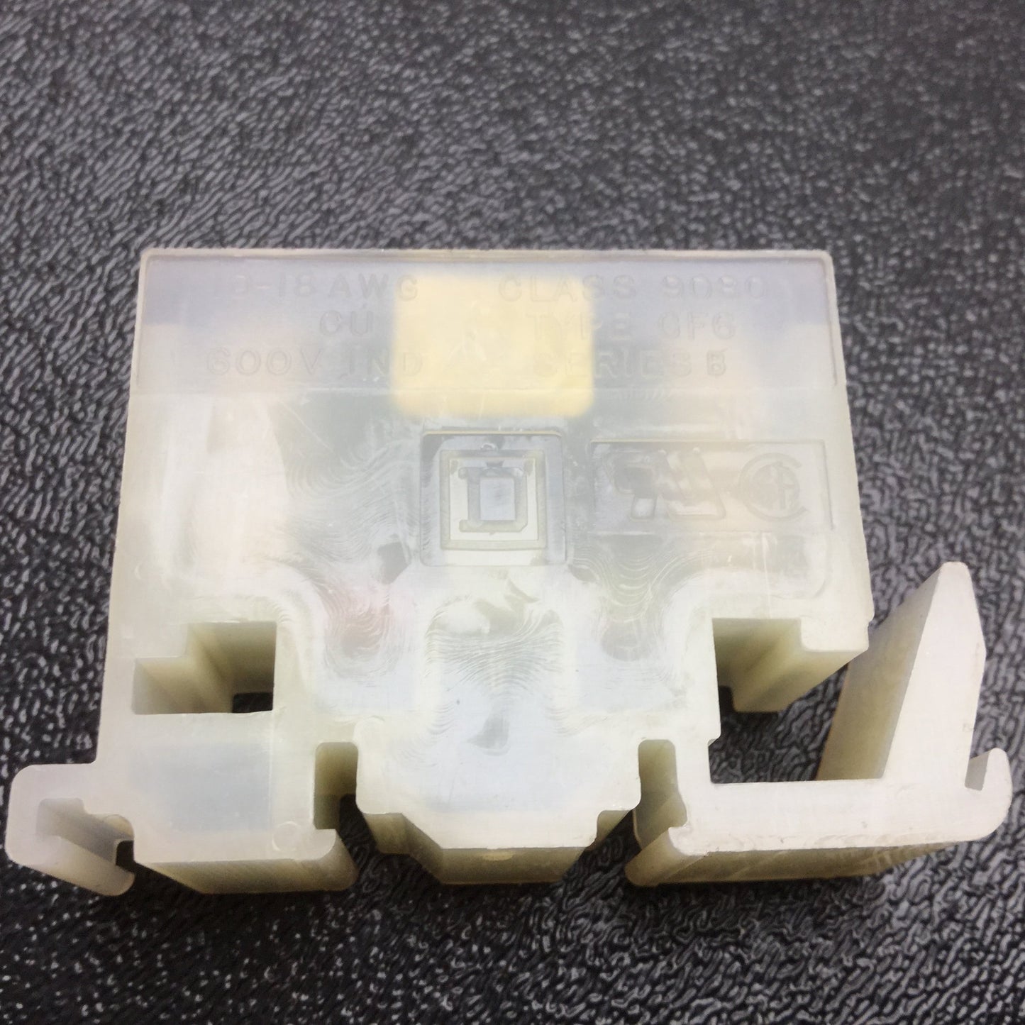 Used Lot of 25 Square D 9080 GF6 Fuse Holder Terminal Block, Rating: 600V 30A