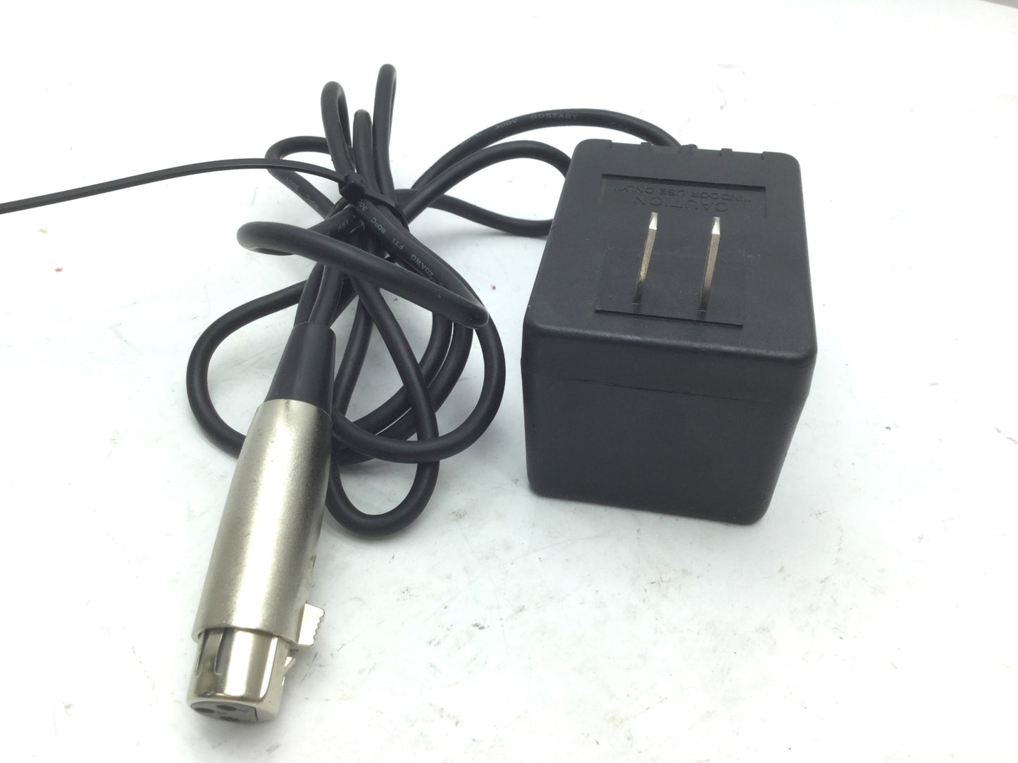 Used Septre PD 1260RPLX Linear Power Supply, In: 120VAC, Out: 12VDC 0.6 A XLR 3-Pin