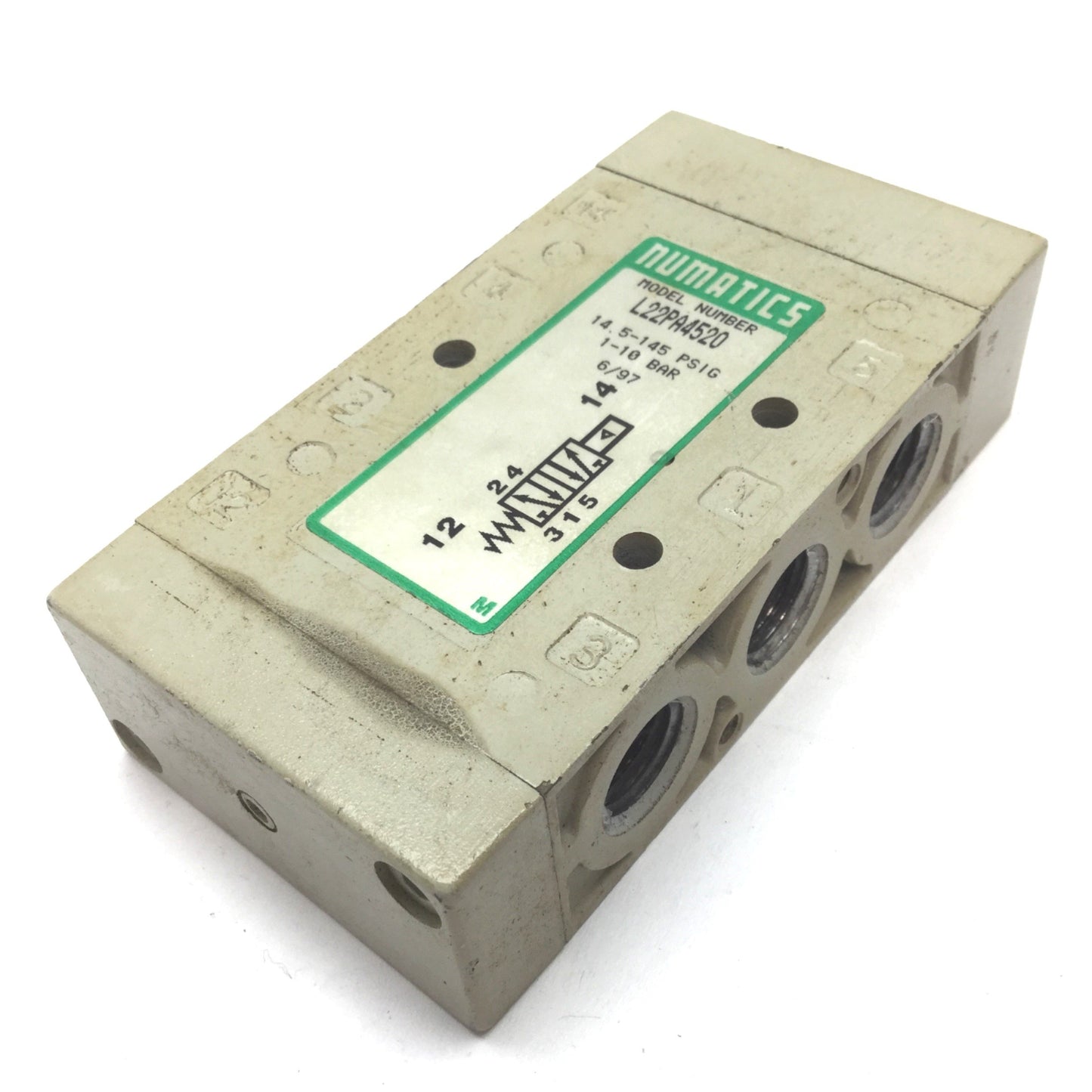 Used Numatics L22PA4520 Pneumatic Piloted Actuated Valve, 2-Position 5-Port, 1/4" NPT