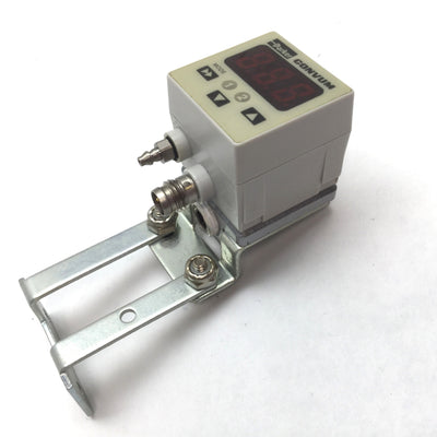 Used Parker MPS-V3N-PC Vacuum Pressure Sensor, Range: 0 to -30inHg, 1/8 NPSF, 4-Pin