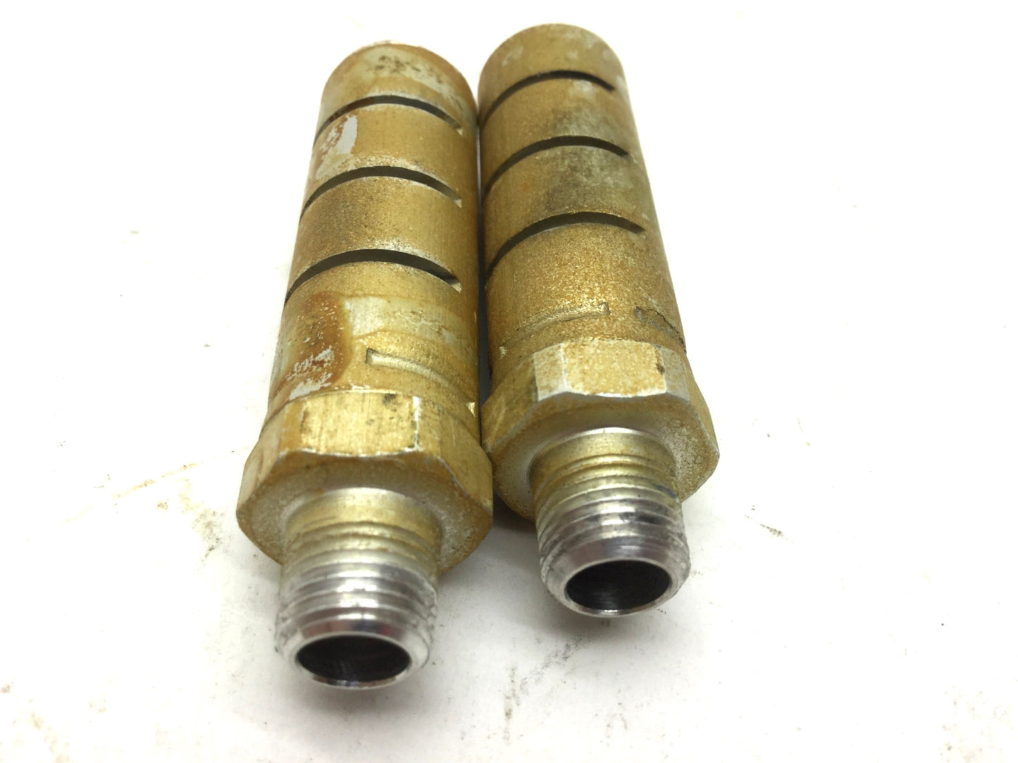 Used Lot of 2 Parker E12MB Pneumatic Air Muffler Silencer Port: 1/8" NPT Max: 250 PSI