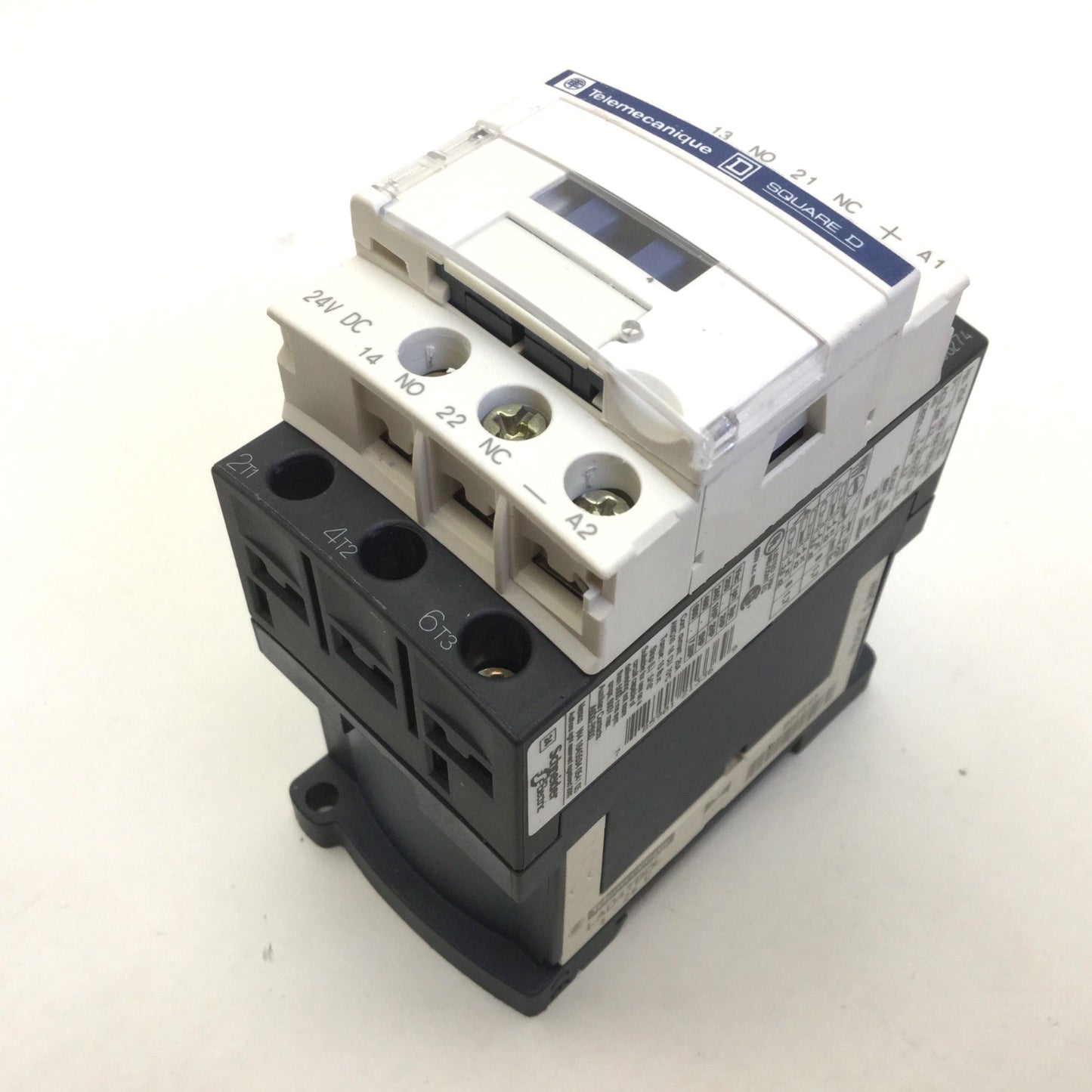 Used Telemecanique LC1 D09 BD Contactor Coil: 24VDC, 3-Pole, W/ LAD4TBDL Suppressor