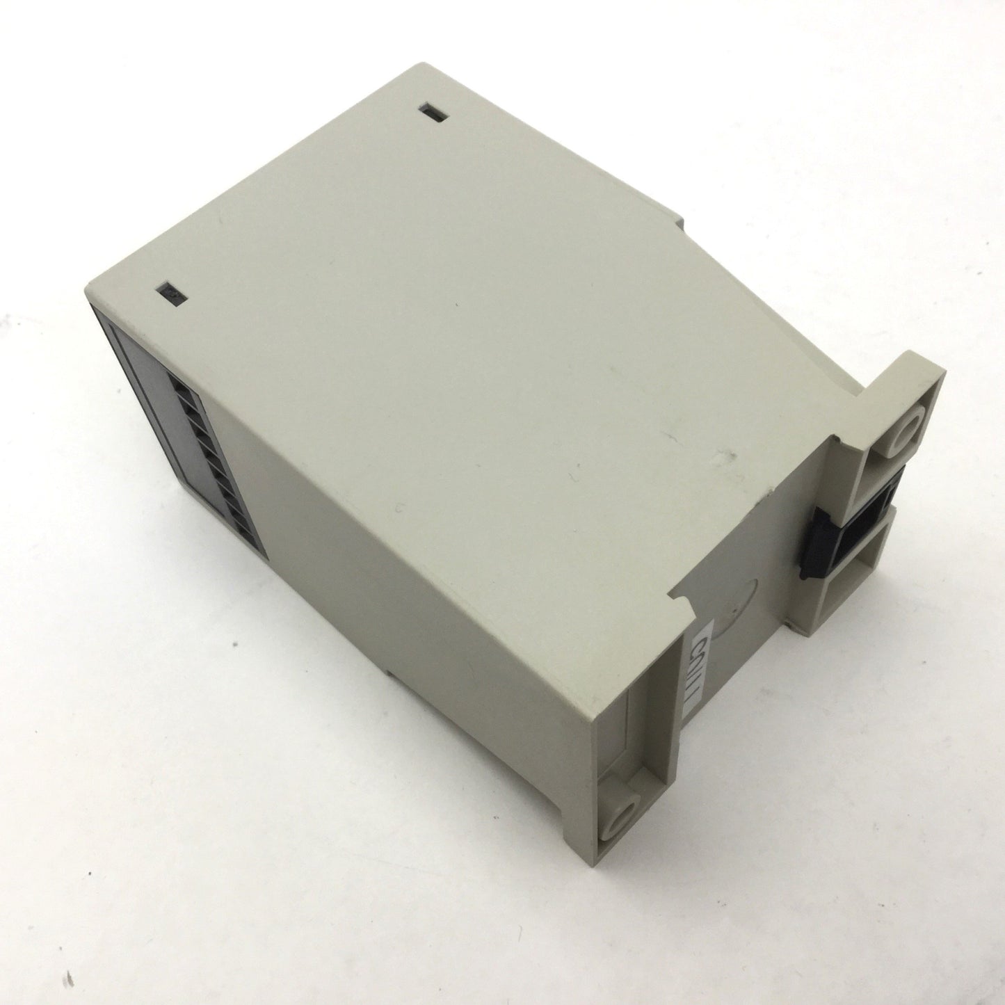 Used GE Interlogix INT-03-024 Safety Gate Relay, 24VDC, Out: 120-230VAC/30-60VDC