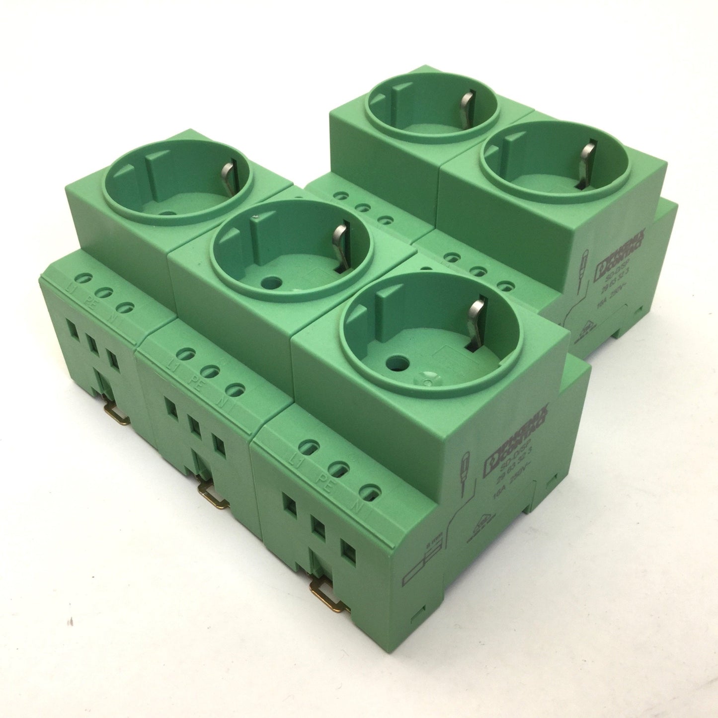 Used Lot of 5 Phoenix Contact SD-D/SP 2963323 DIN Mount Power Outlet Socket Type F