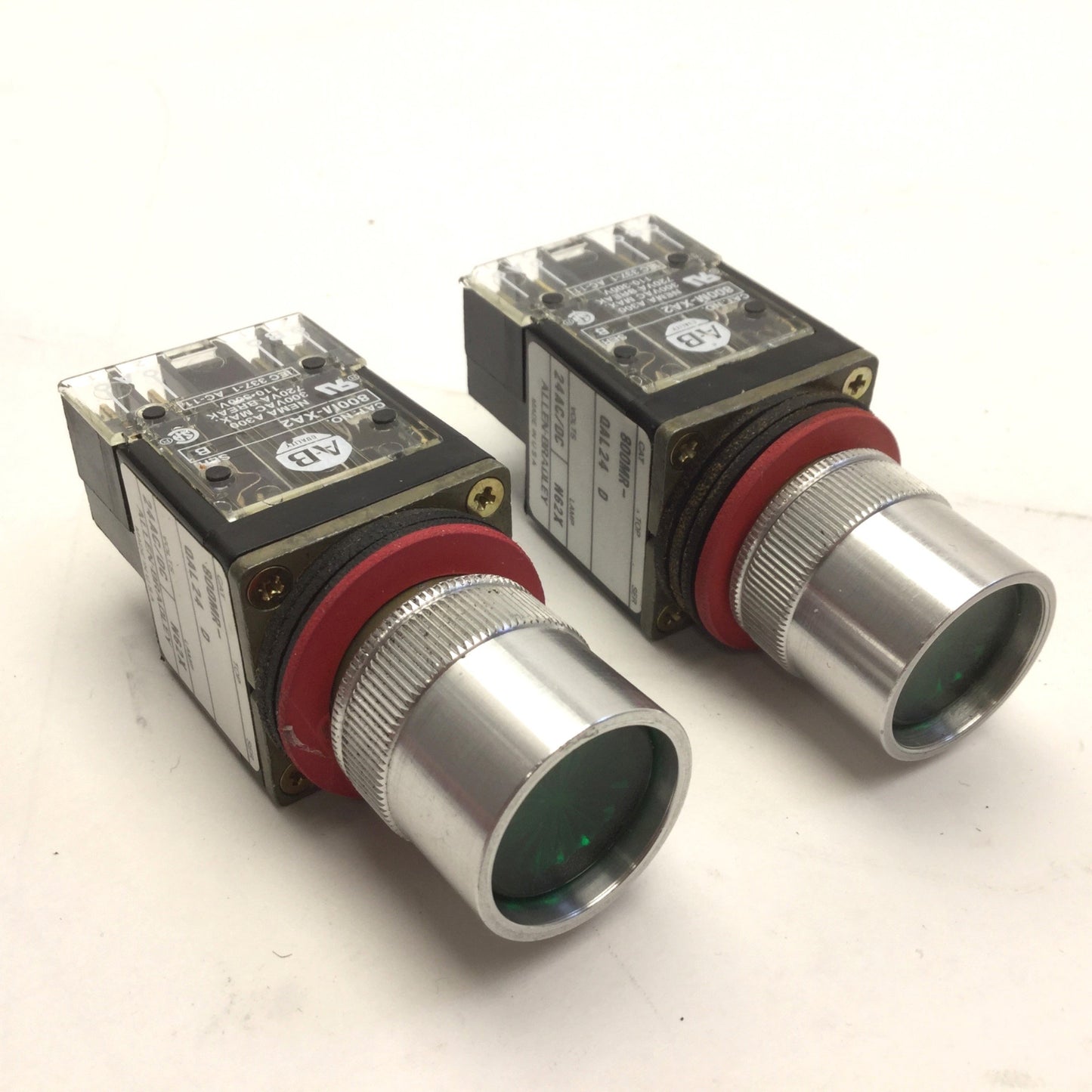 Used Lot of 2 Allen Bradley 800MR-QAL24 Illuminated Lighted Pushbutton, w/800M-XD1