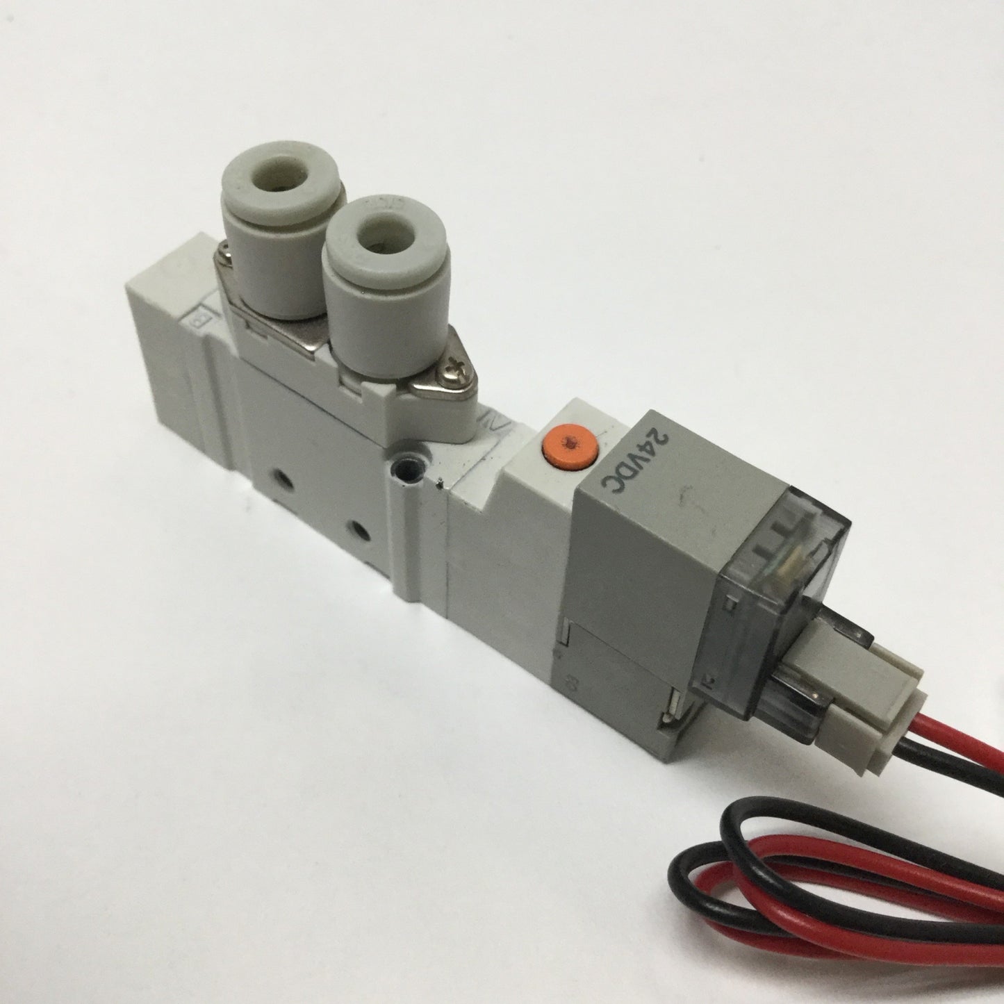 Used SMC SY3120-5LOU-C4 Solenoid Valve, 5-Port 2-Position, 24VDC Coil, 4mm Fittings