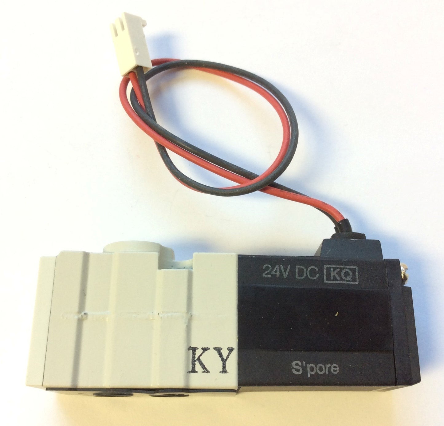 New – Open box Lot of 3 SMC NVKF333V-5G-01T 3-Port Solenoid Valve, 24VDC, 1/8" NPT