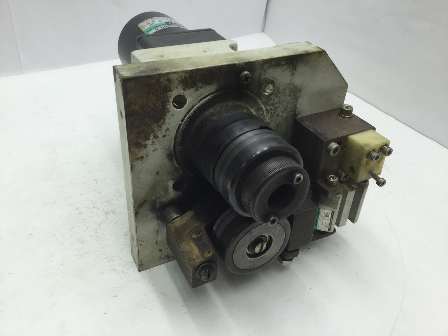Used Mitsubishi DWG-110C2 Electrical Discharge Machine Wire Feeder 4Ik25RGN Motor